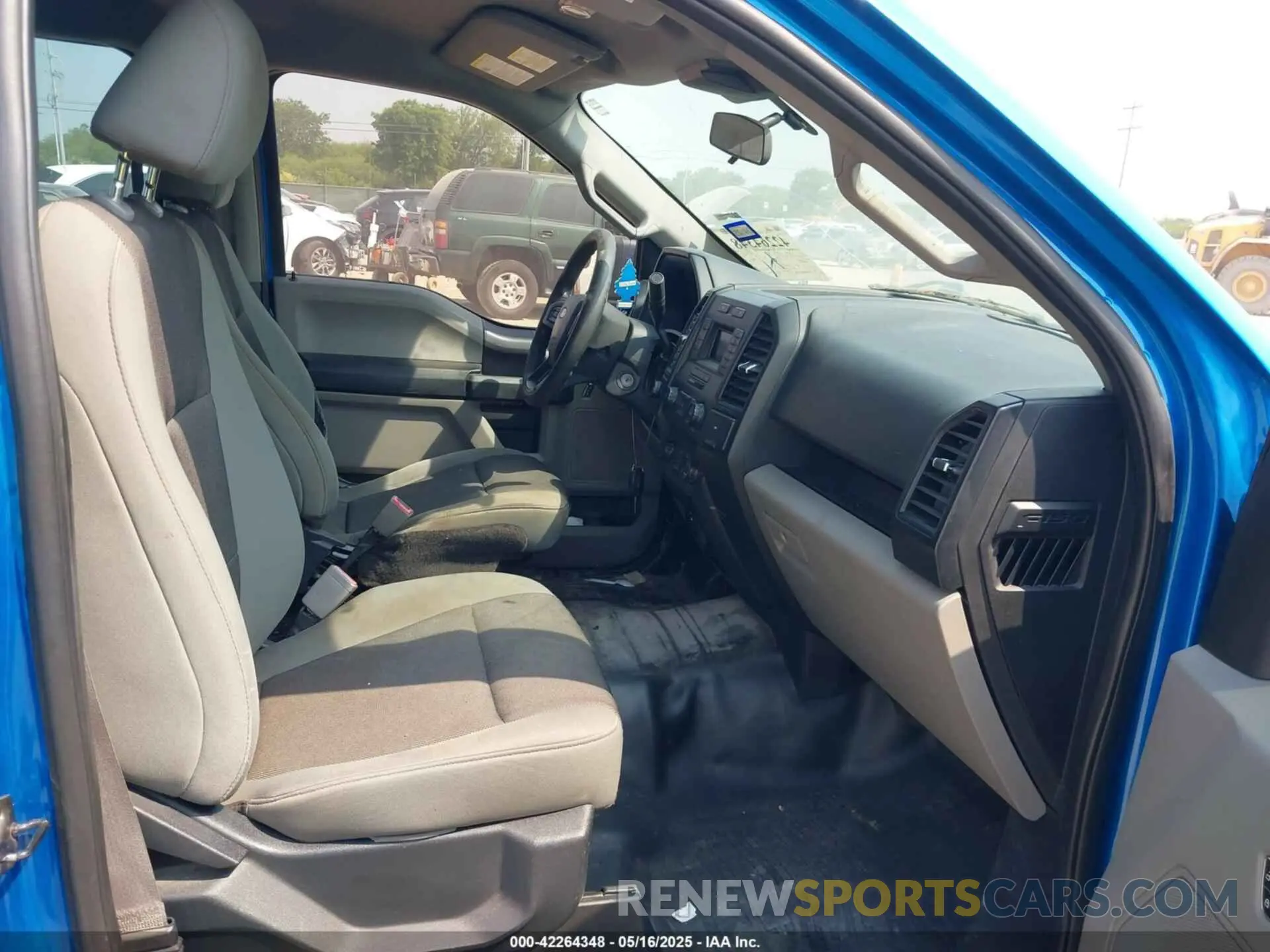 5 Photograph of a damaged car 1FTEW1C59KKC99982 FORD F-150 2019