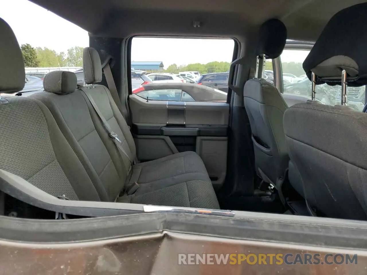 10 Photograph of a damaged car 1FTEW1C59KKD79735 FORD F-150 2019