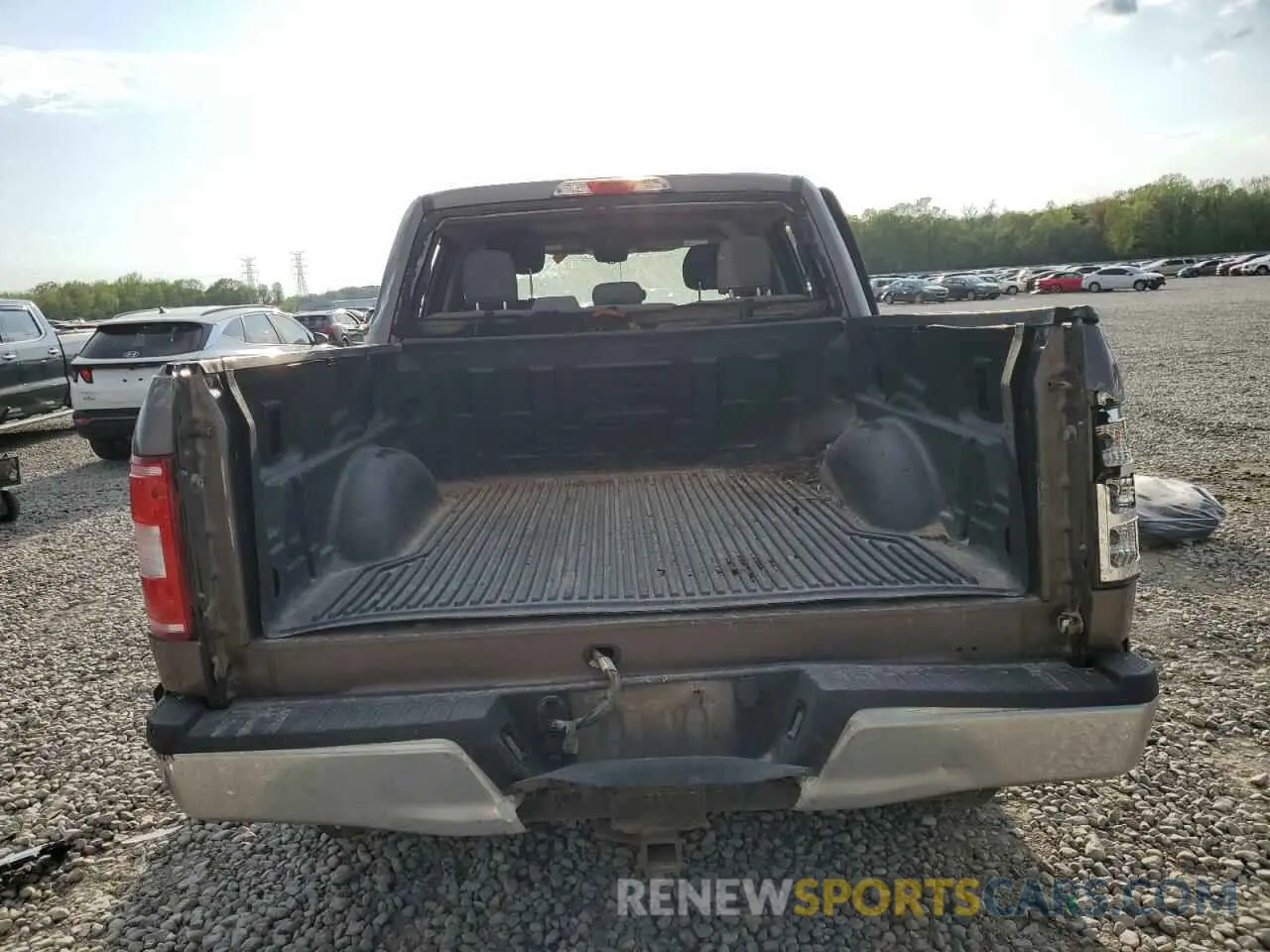 6 Photograph of a damaged car 1FTEW1C59KKD79735 FORD F-150 2019