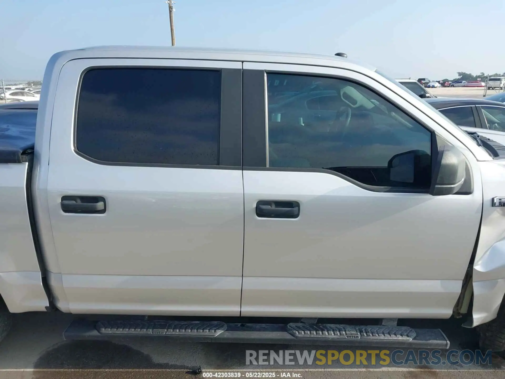 13 Photograph of a damaged car 1FTEW1C59KKE91712 FORD F-150 2019