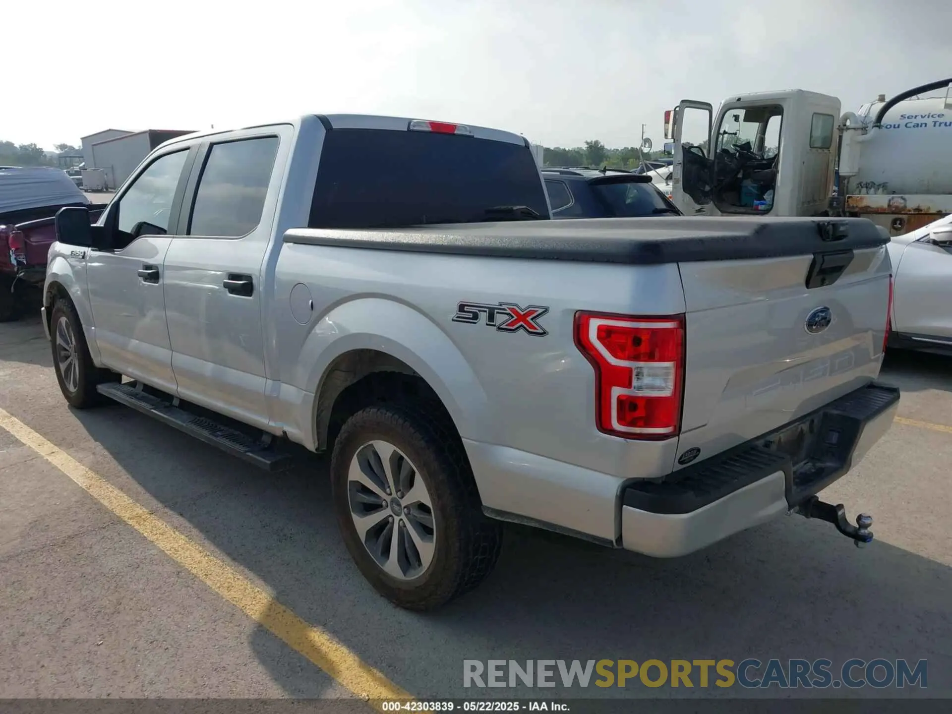 3 Photograph of a damaged car 1FTEW1C59KKE91712 FORD F-150 2019