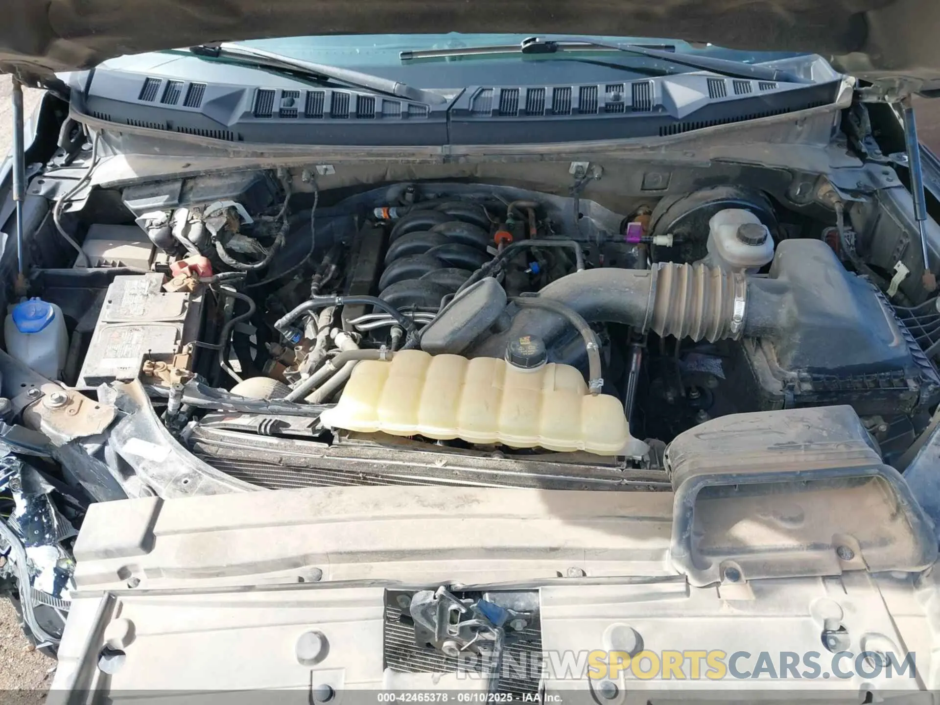 10 Photograph of a damaged car 1FTEW1C5XKKF31974 FORD F-150 2019