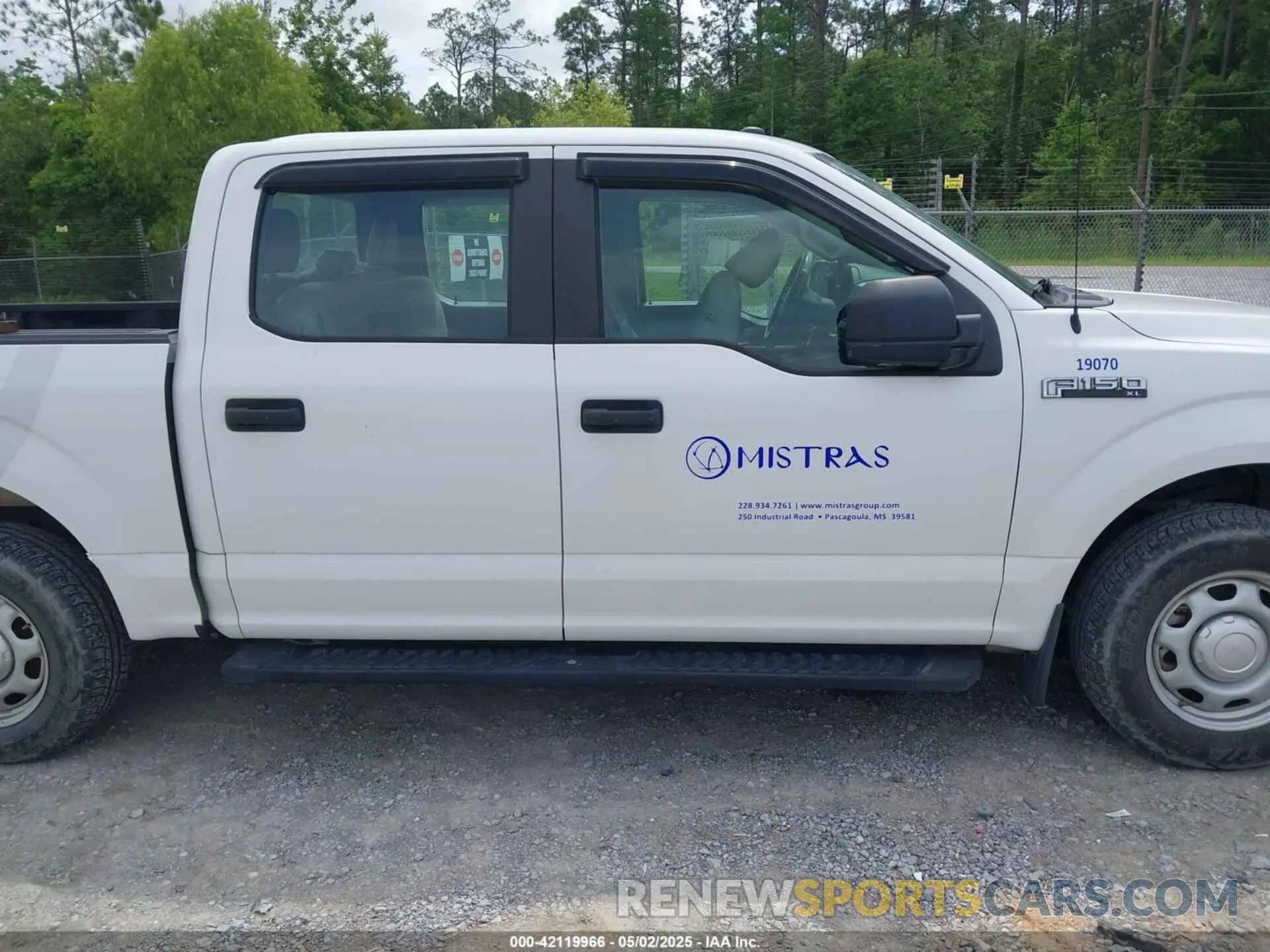 13 Photograph of a damaged car 1FTEW1CB3KKD58854 FORD F-150 2019