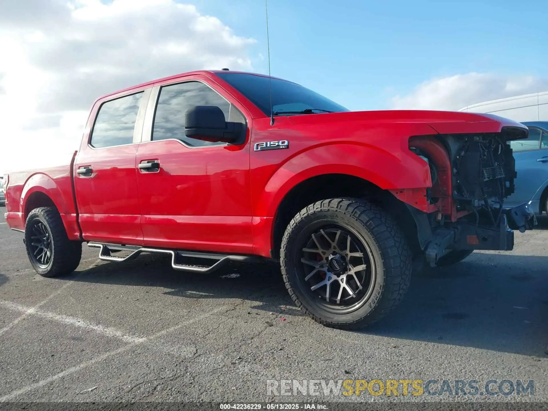 14 Photograph of a damaged car 1FTEW1CB5KKE38155 FORD F-150 2019