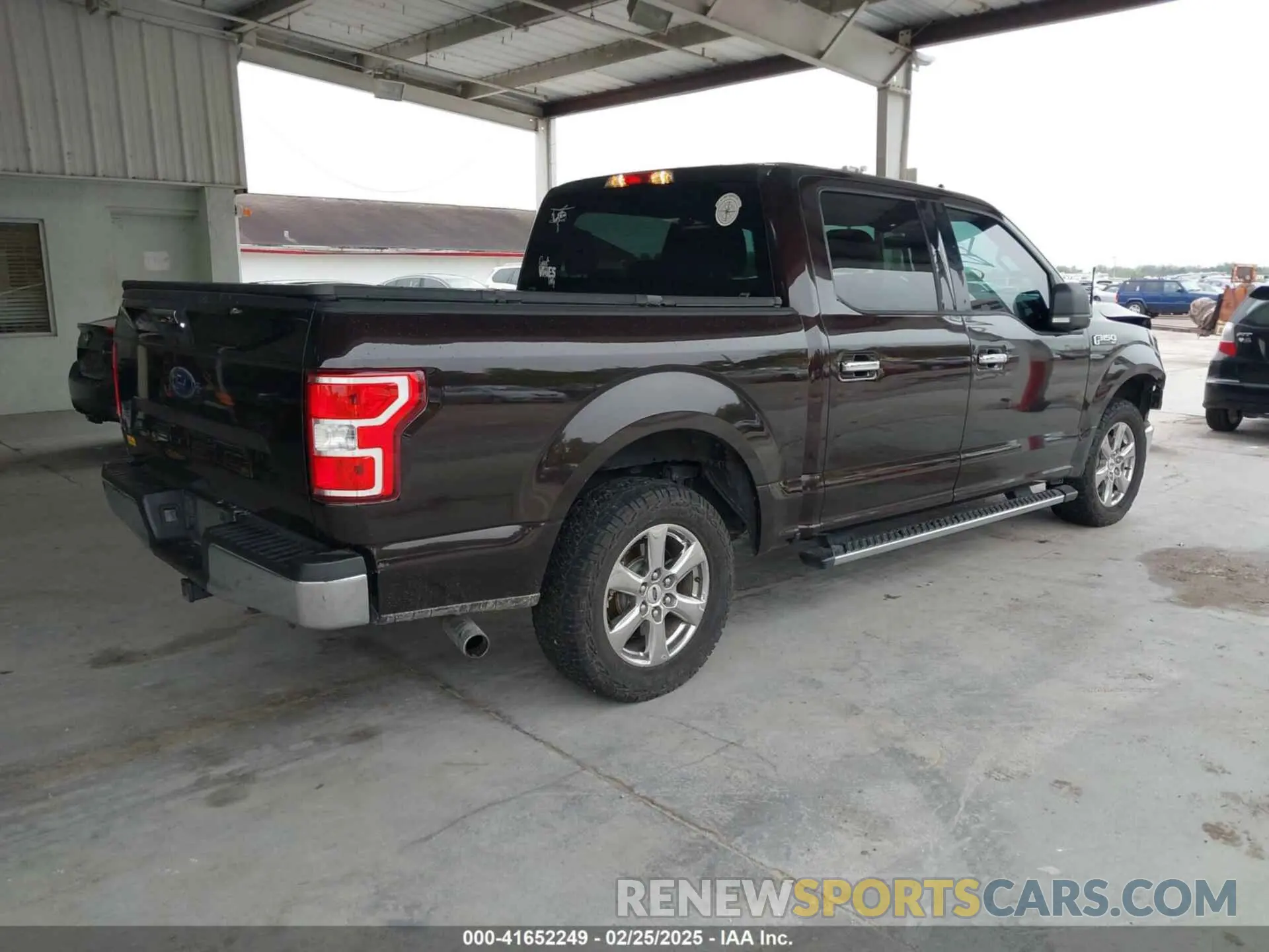 4 Photograph of a damaged car 1FTEW1CB6KKC92946 FORD F-150 2019