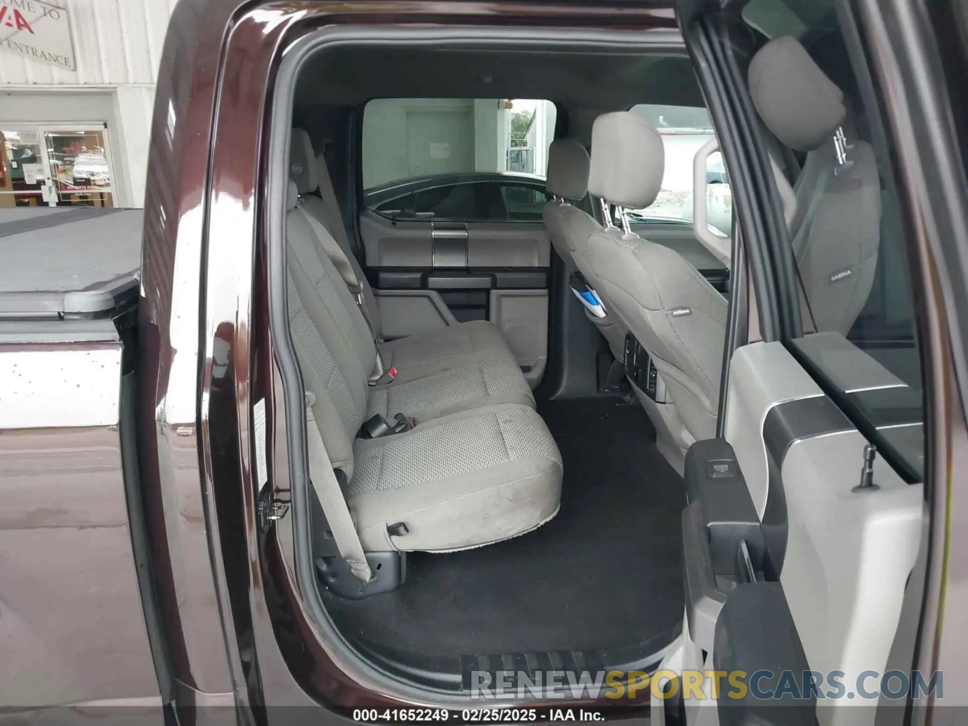 8 Photograph of a damaged car 1FTEW1CB6KKC92946 FORD F-150 2019