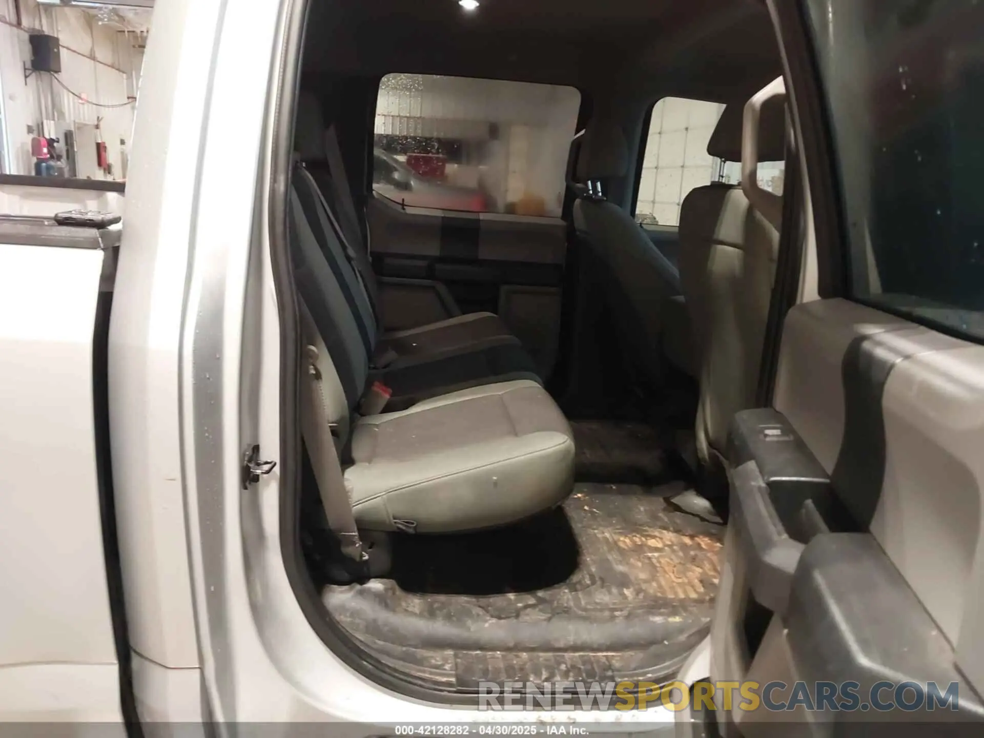 8 Photograph of a damaged car 1FTEW1CB6KKF19035 FORD F-150 2019