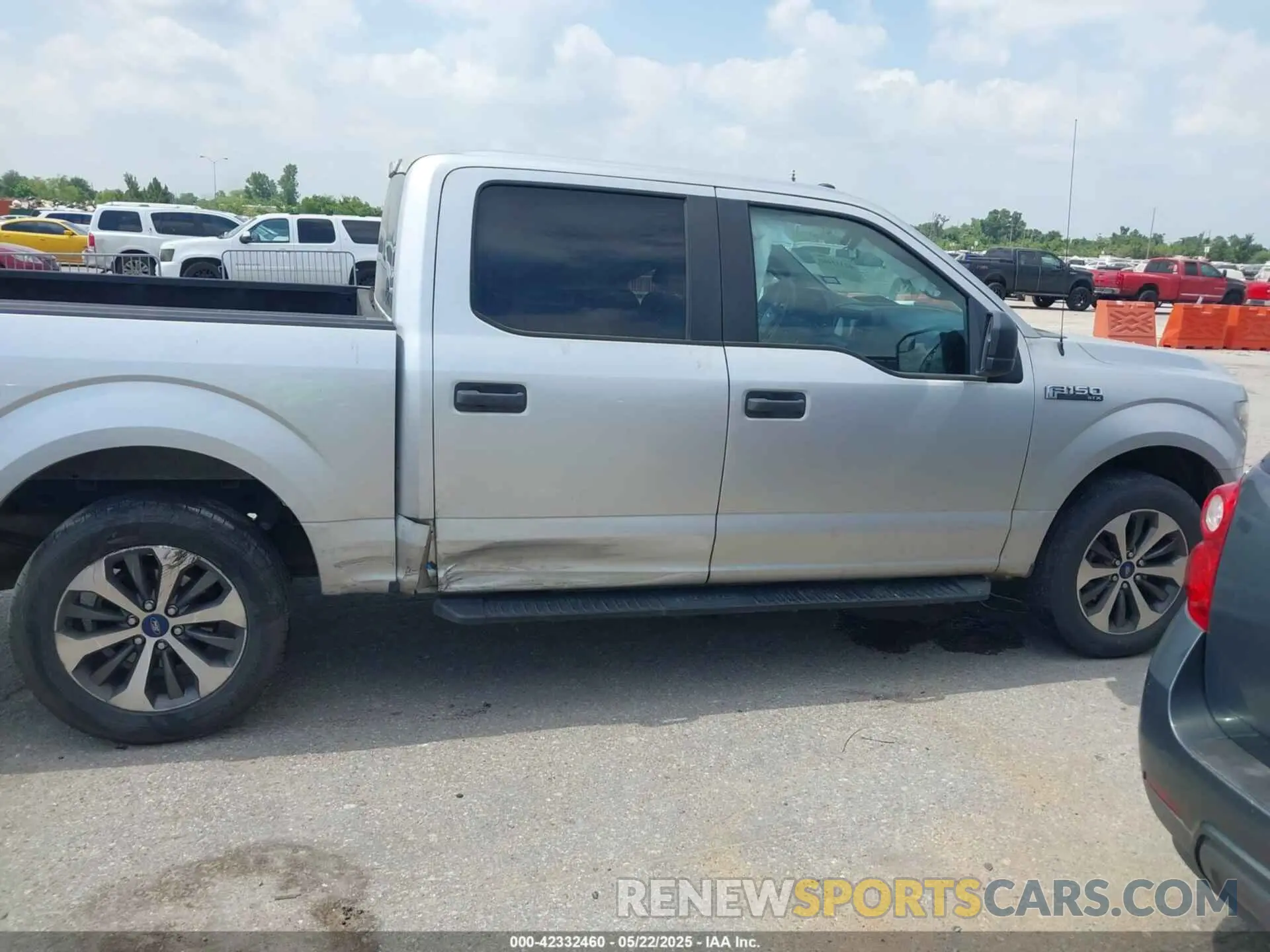 13 Photograph of a damaged car 1FTEW1CP0KFB03647 FORD F-150 2019
