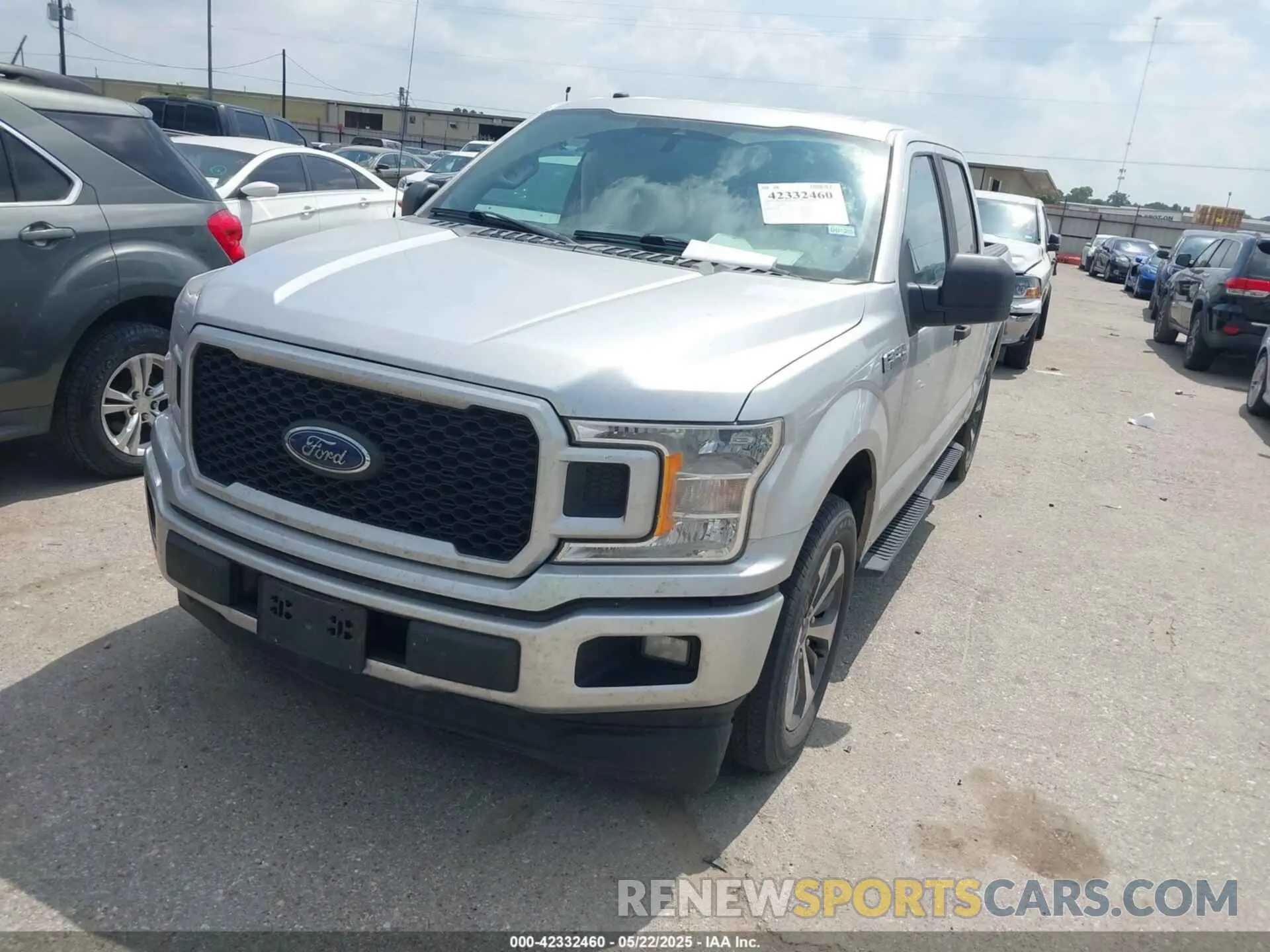 2 Photograph of a damaged car 1FTEW1CP0KFB03647 FORD F-150 2019