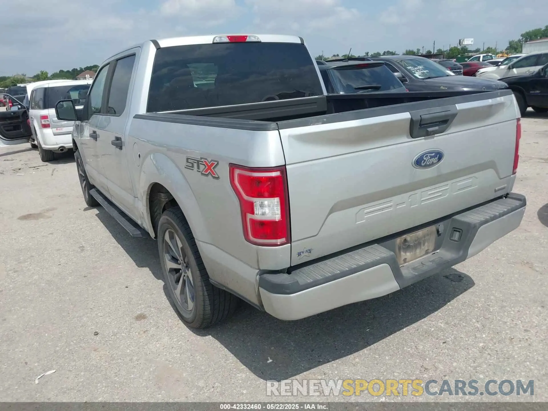 3 Photograph of a damaged car 1FTEW1CP0KFB03647 FORD F-150 2019
