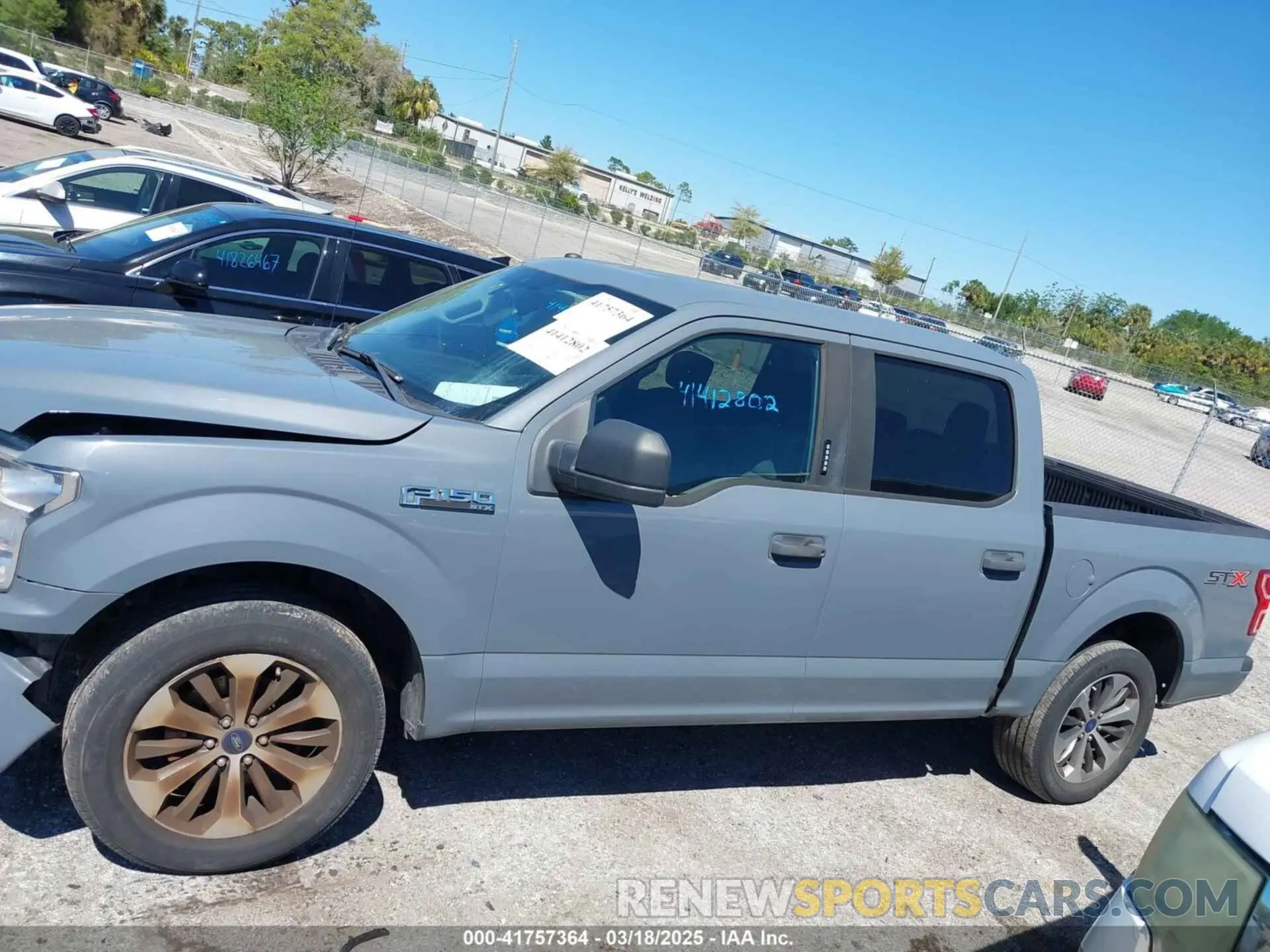 14 Photograph of a damaged car 1FTEW1CP1KFC29631 FORD F-150 2019