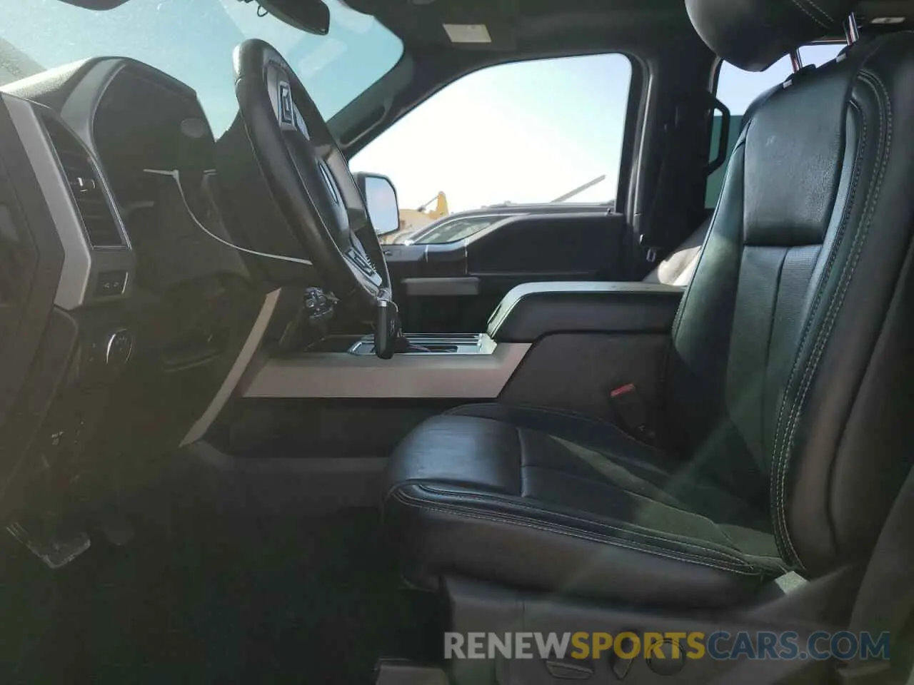 7 Photograph of a damaged car 1FTEW1CP2KFB77247 FORD F-150 2019