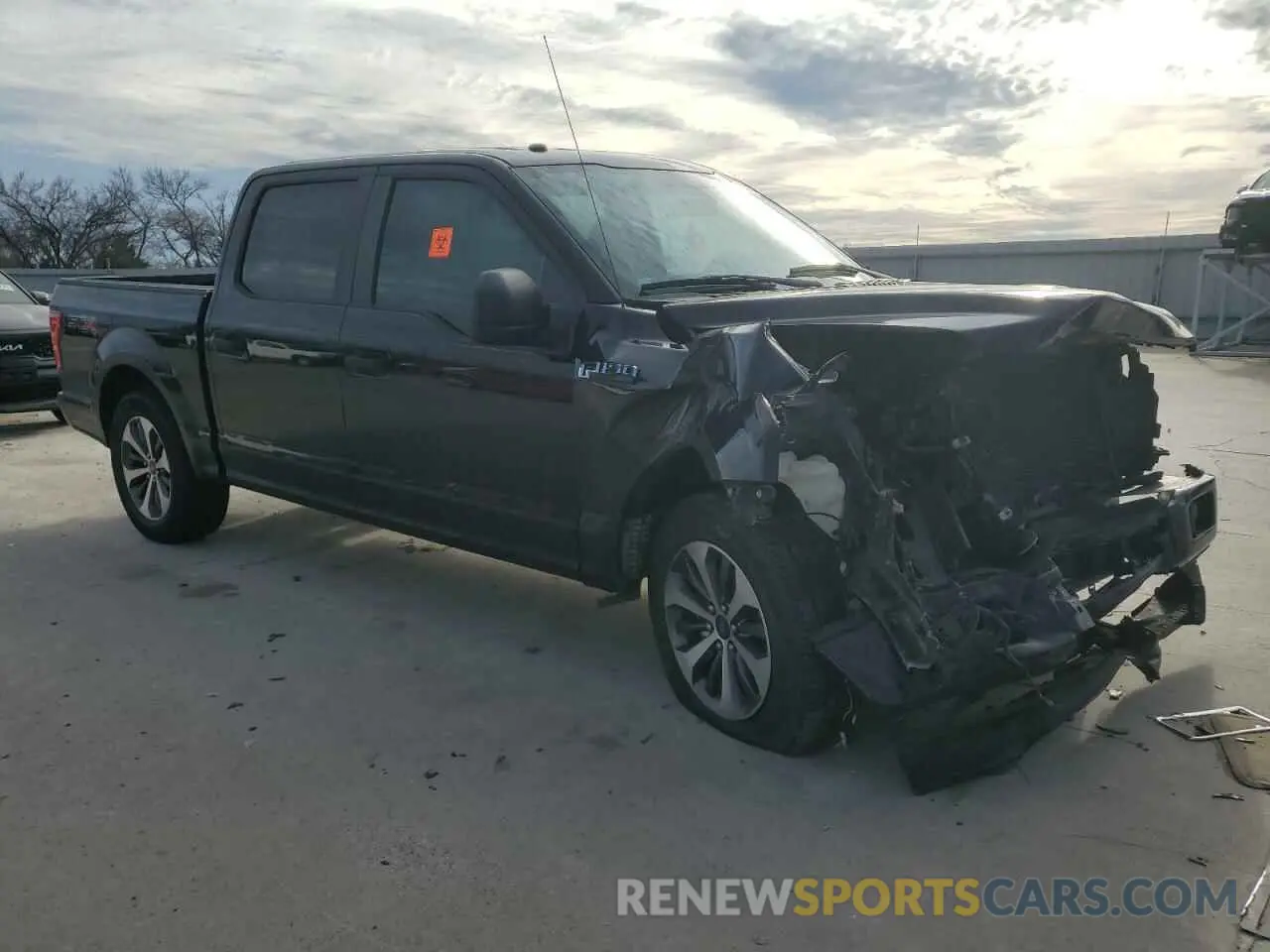 4 Photograph of a damaged car 1FTEW1CP2KKC31413 FORD F-150 2019
