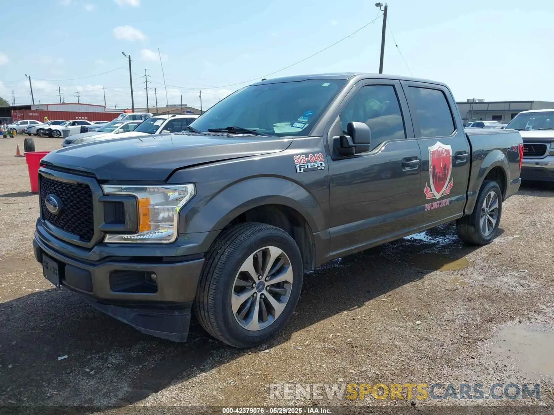2 Photograph of a damaged car 1FTEW1CP2KKE59640 FORD F-150 2019