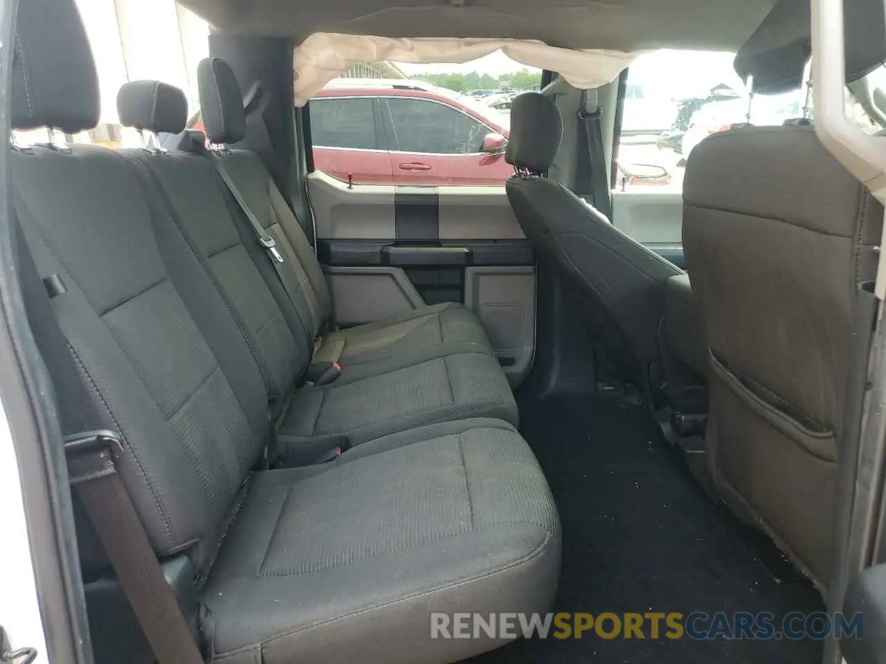 10 Photograph of a damaged car 1FTEW1CP3KKE15890 FORD F-150 2019