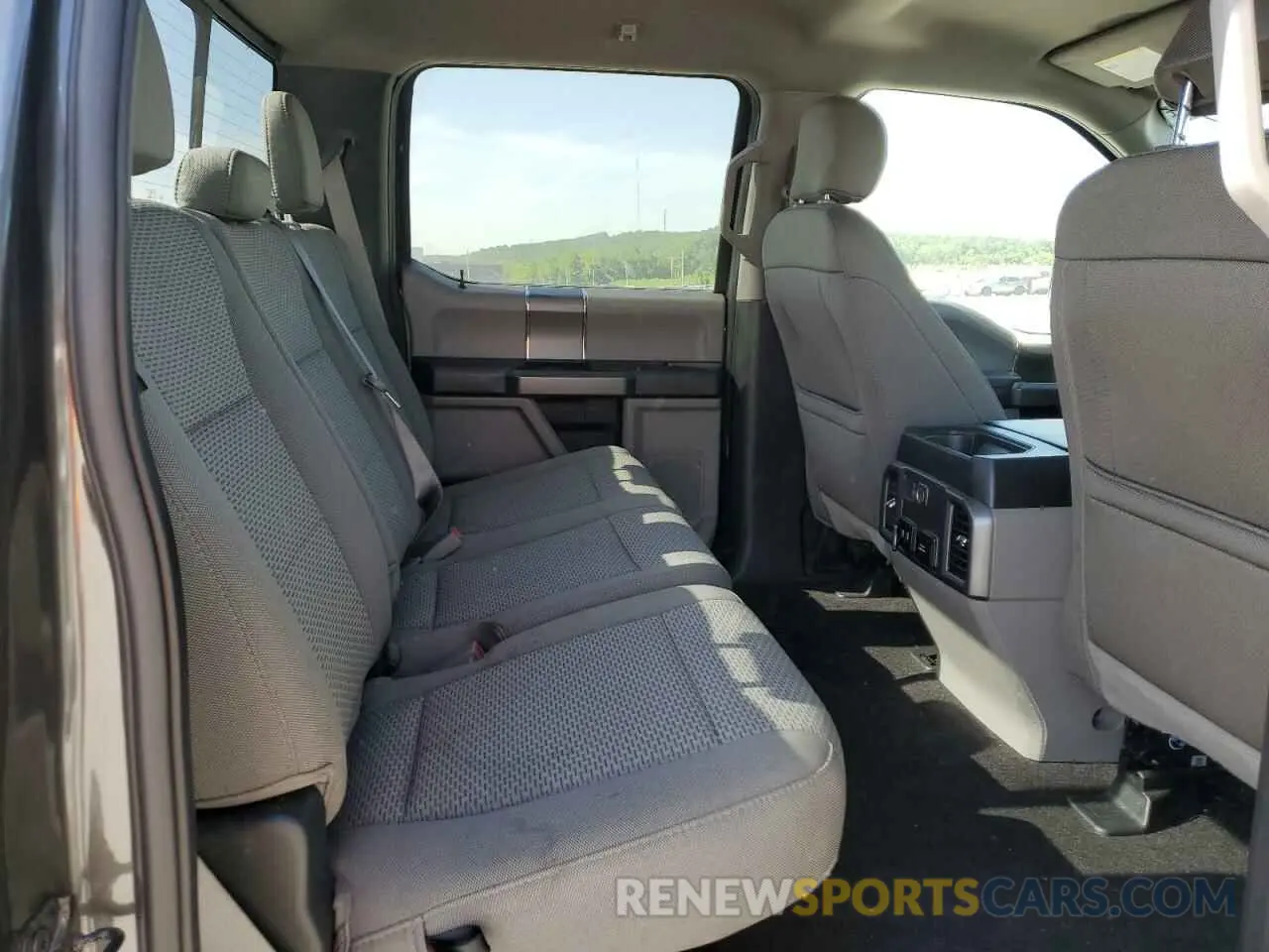 10 Photograph of a damaged car 1FTEW1CP3KKE77693 FORD F-150 2019