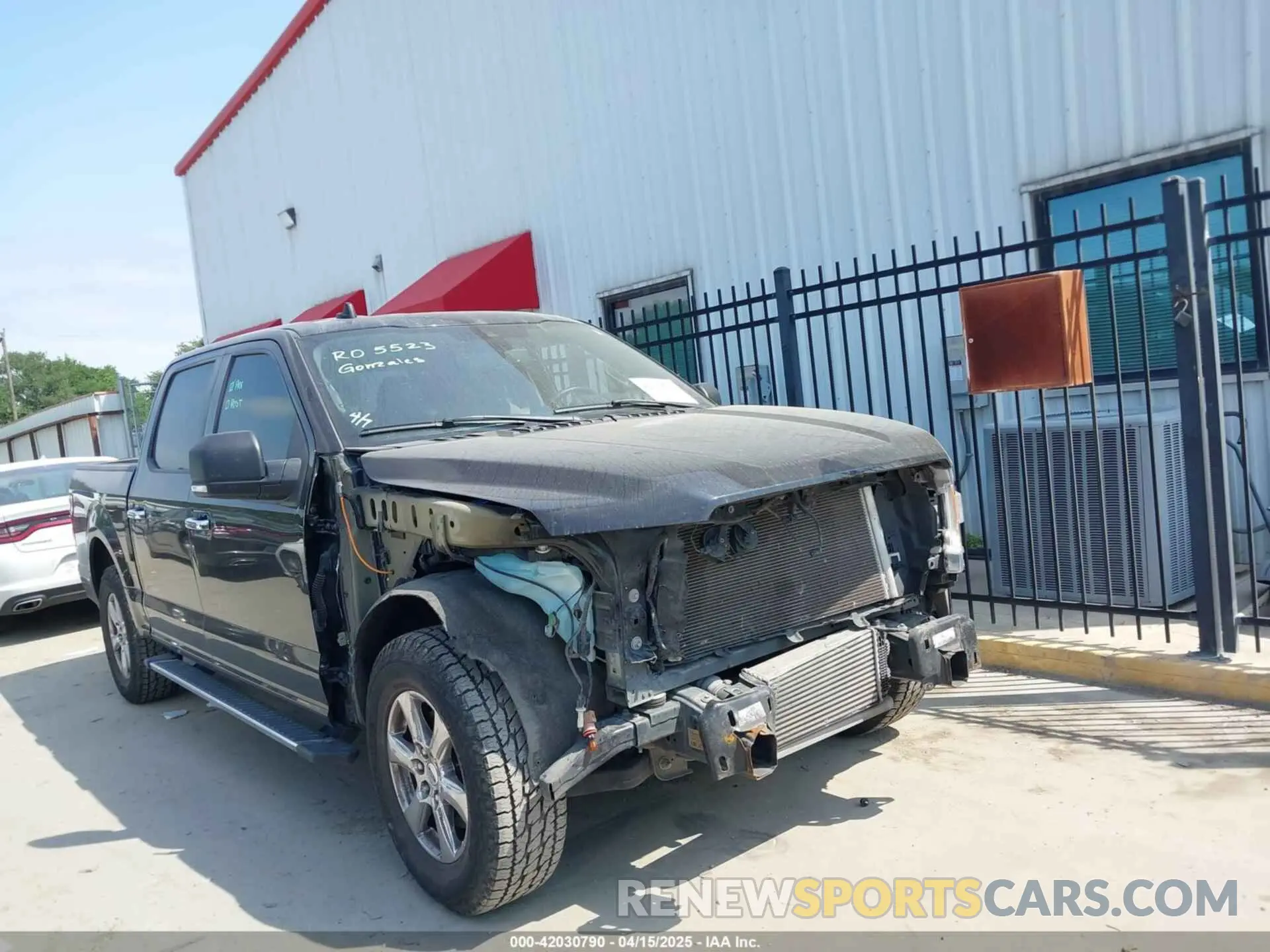 14 Photograph of a damaged car 1FTEW1CP3KKF31901 FORD F-150 2019
