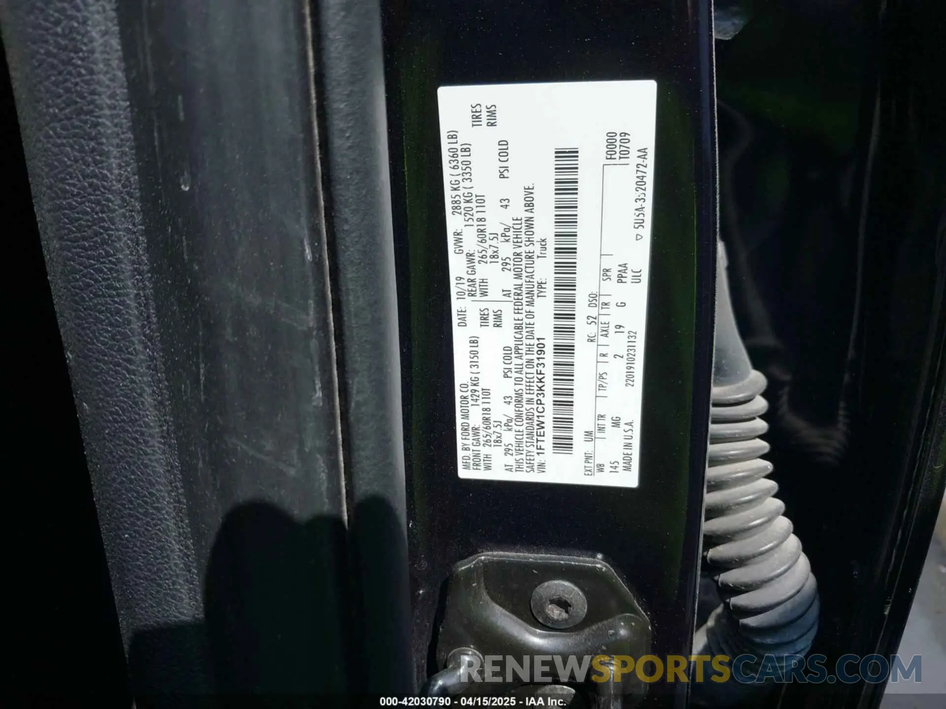 9 Photograph of a damaged car 1FTEW1CP3KKF31901 FORD F-150 2019