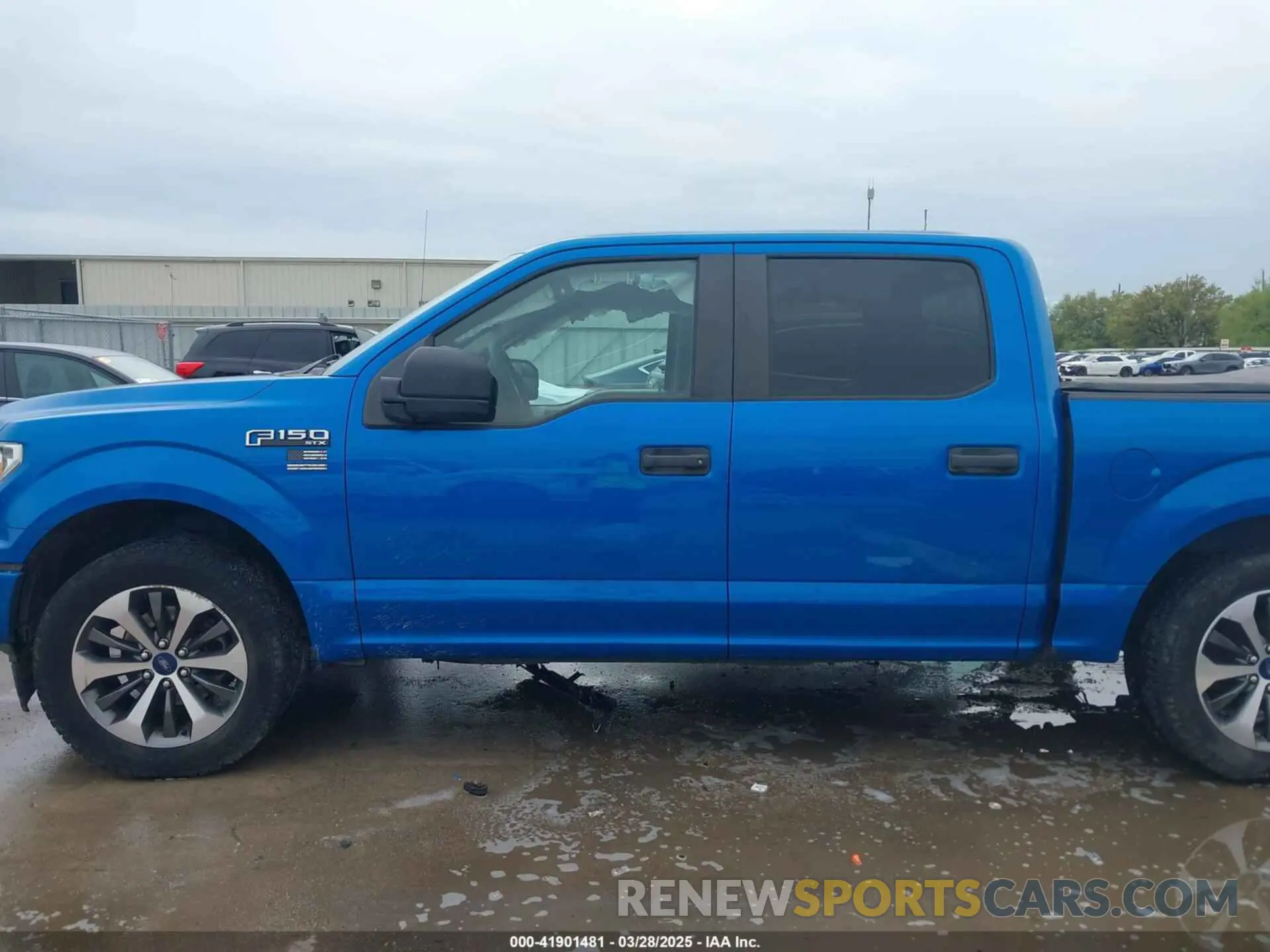 15 Photograph of a damaged car 1FTEW1CP4KKD88411 FORD F-150 2019