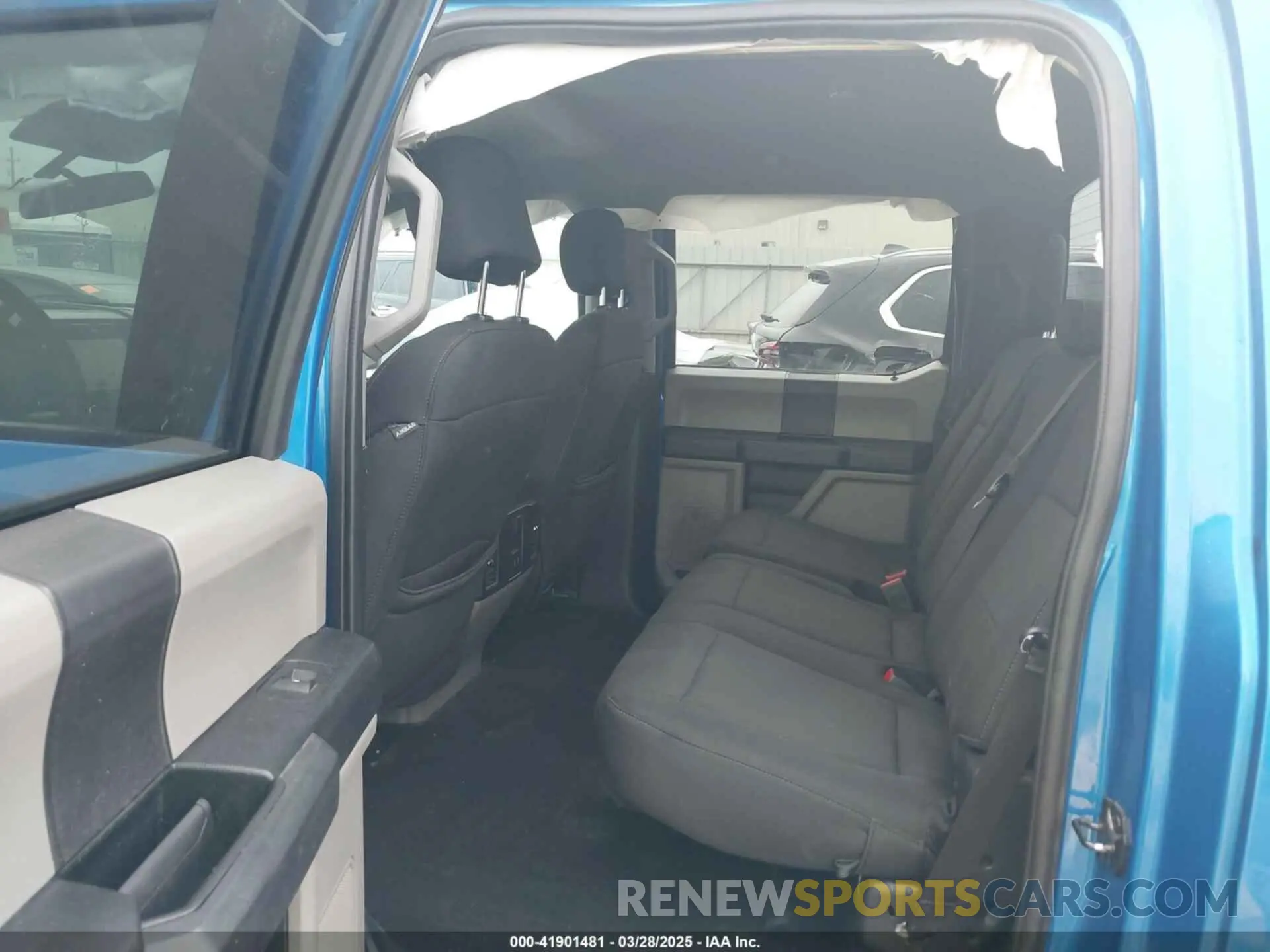 8 Photograph of a damaged car 1FTEW1CP4KKD88411 FORD F-150 2019