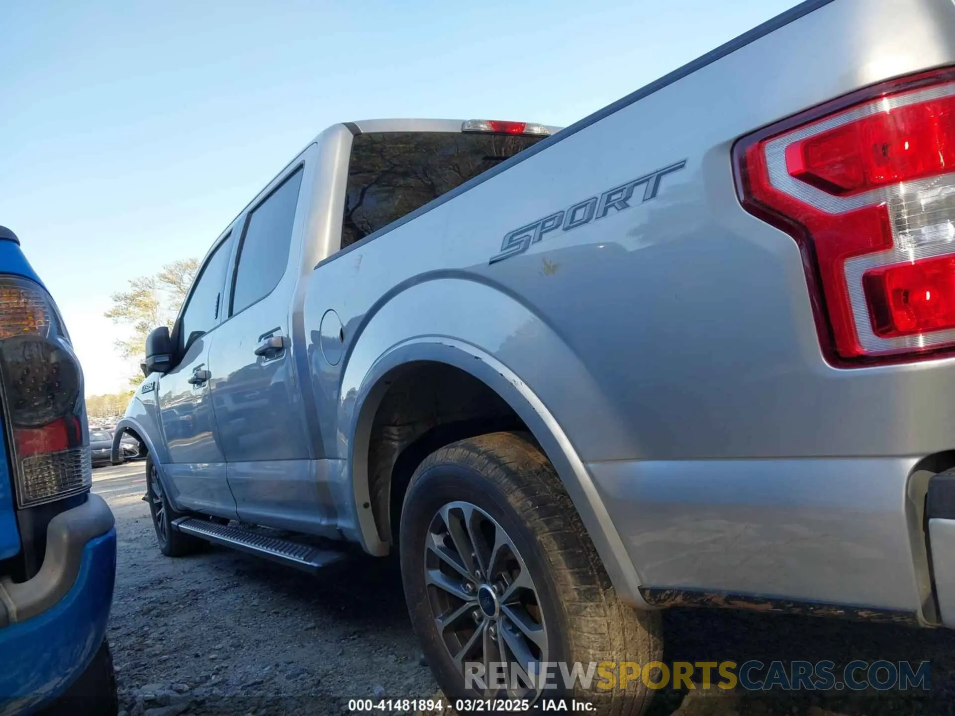 15 Photograph of a damaged car 1FTEW1CP5KFA84724 FORD F-150 2019