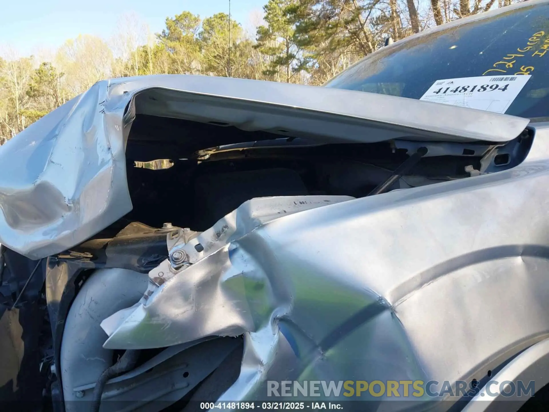 18 Photograph of a damaged car 1FTEW1CP5KFA84724 FORD F-150 2019