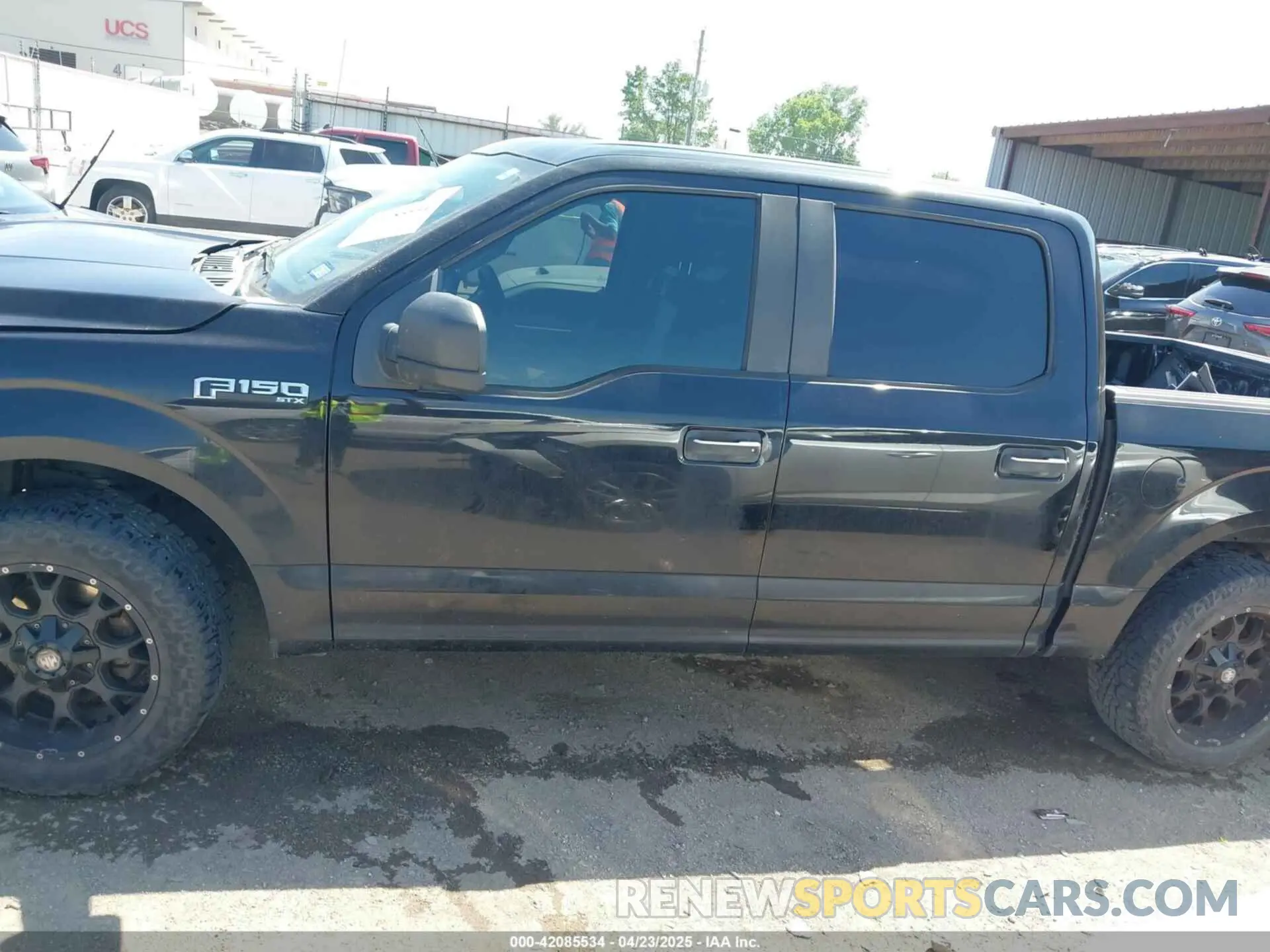 15 Photograph of a damaged car 1FTEW1CP5KKD12325 FORD F-150 2019
