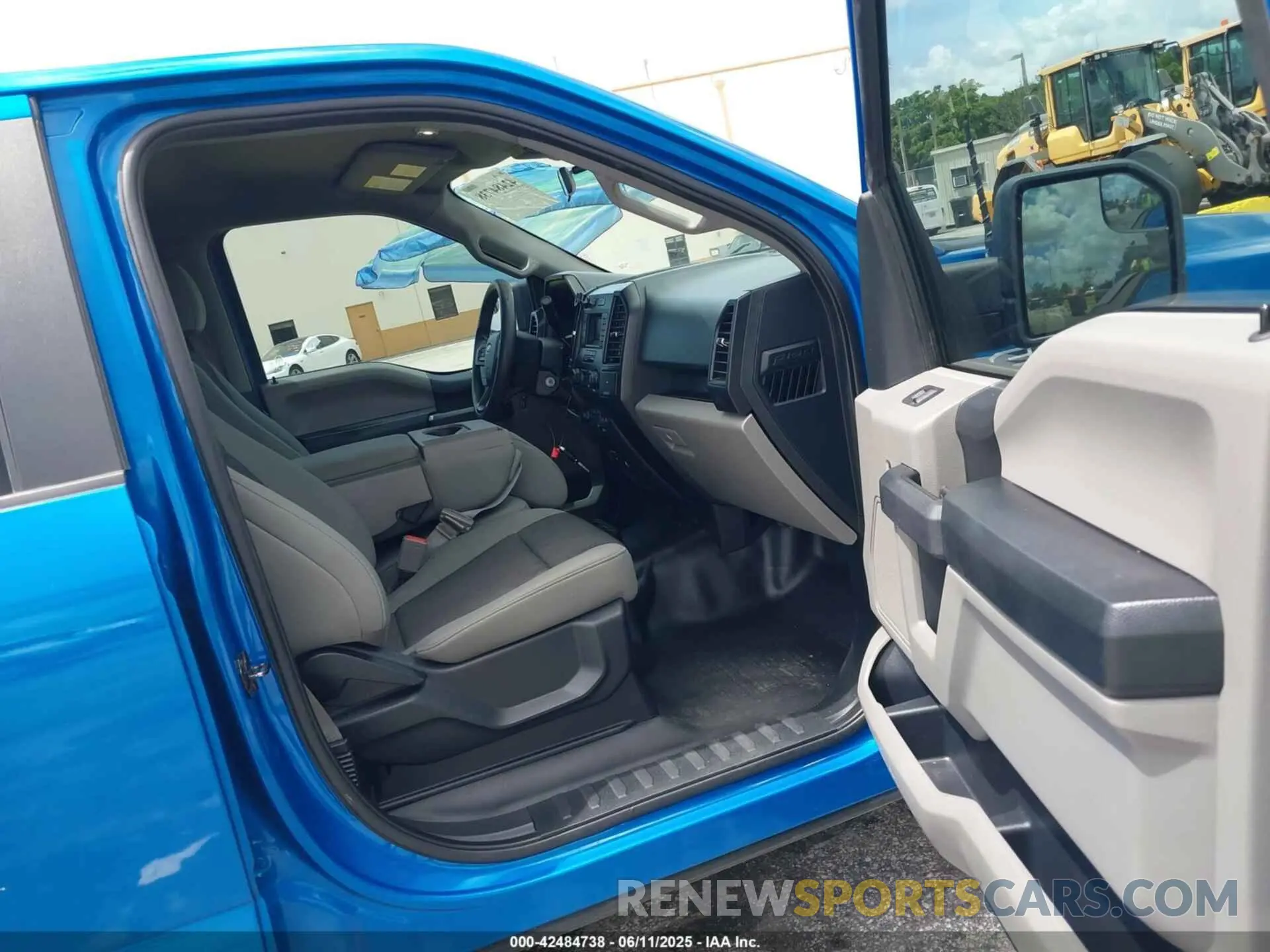 5 Photograph of a damaged car 1FTEW1CP5KKE83480 FORD F-150 2019