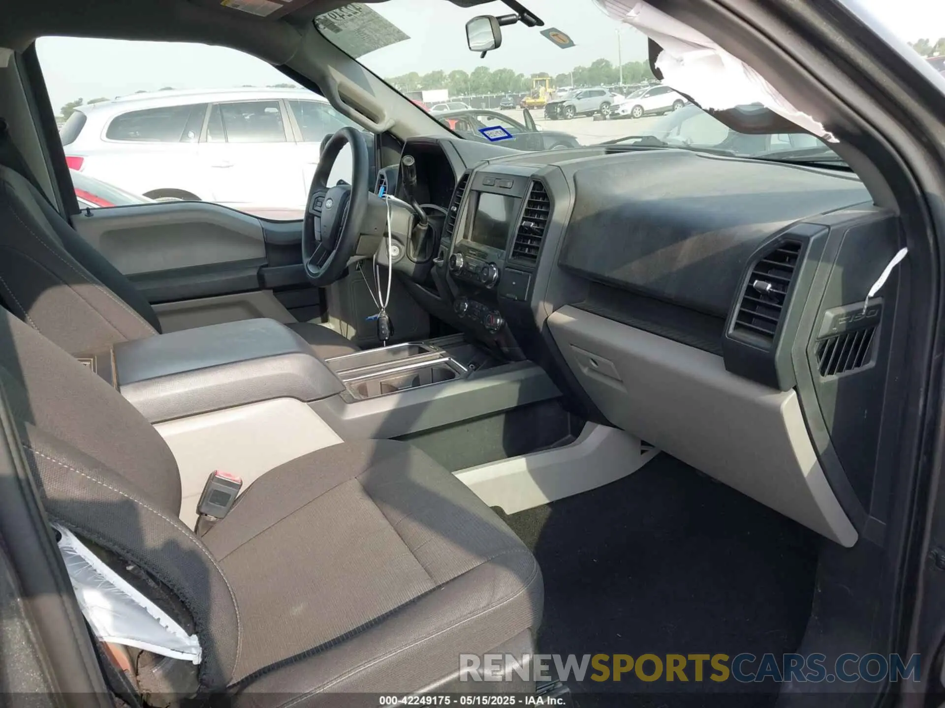 5 Photograph of a damaged car 1FTEW1CP6KKD43860 FORD F-150 2019