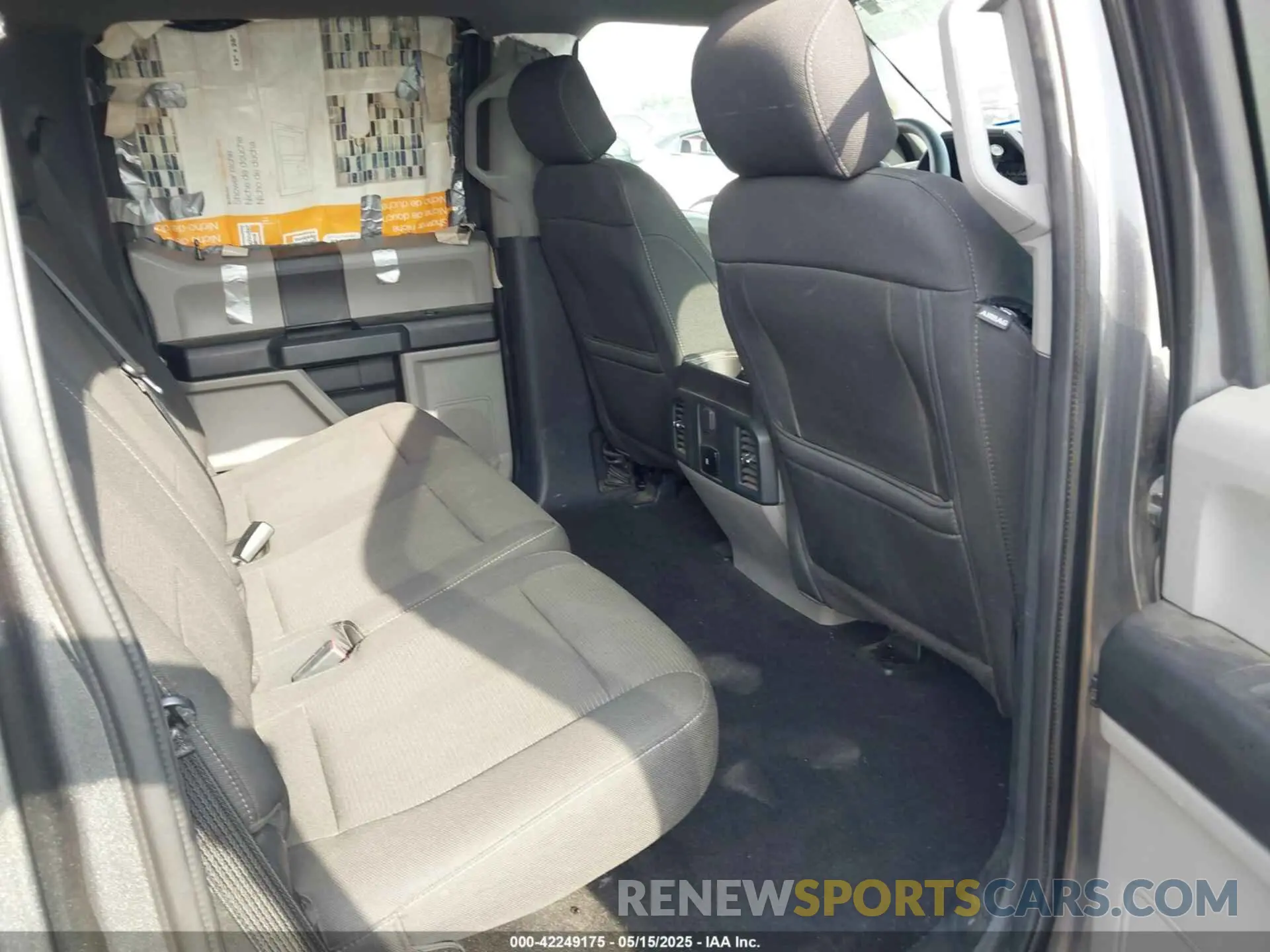 8 Photograph of a damaged car 1FTEW1CP6KKD43860 FORD F-150 2019