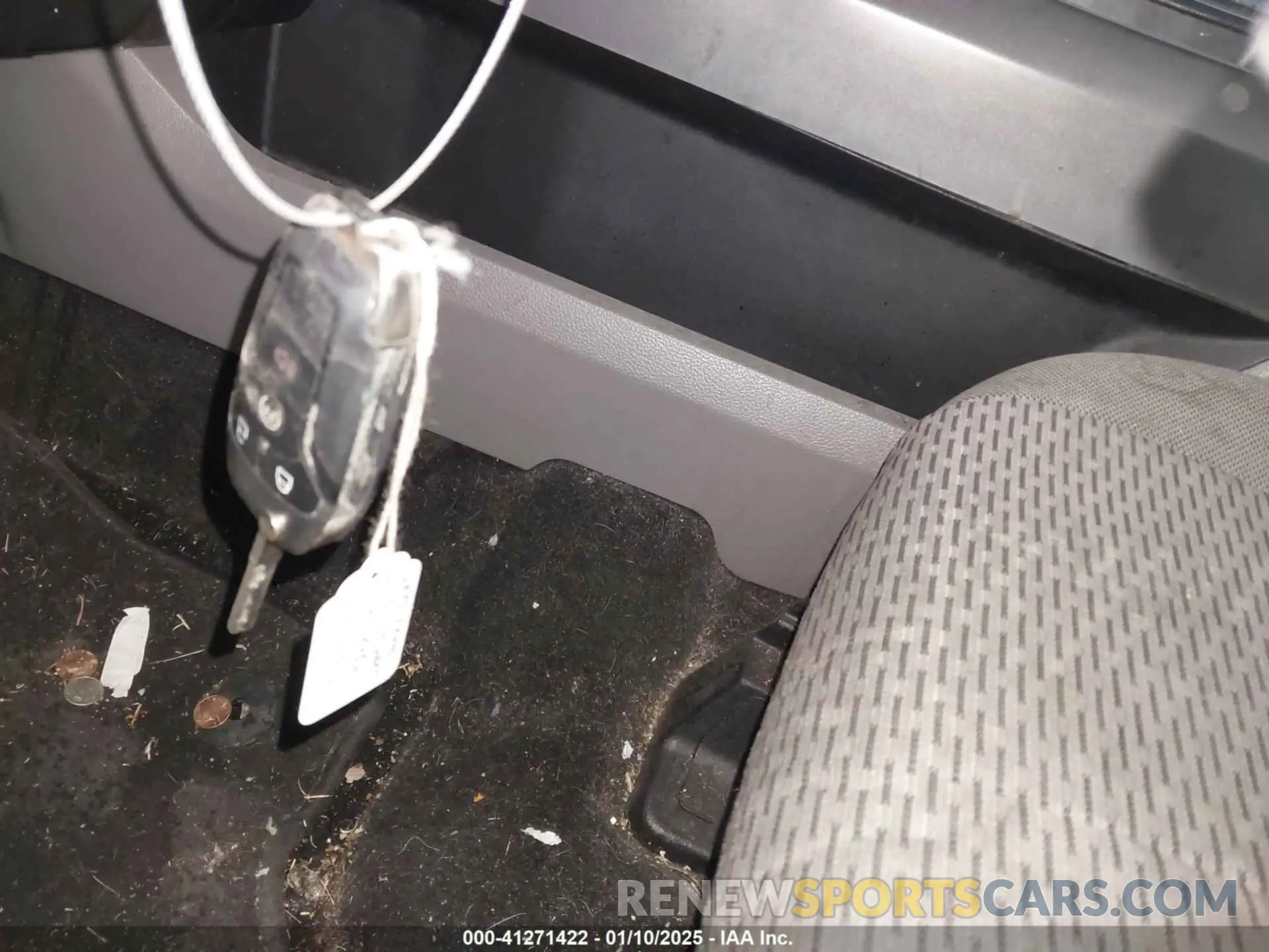 11 Photograph of a damaged car 1FTEW1CP7KKC75312 FORD F-150 2019