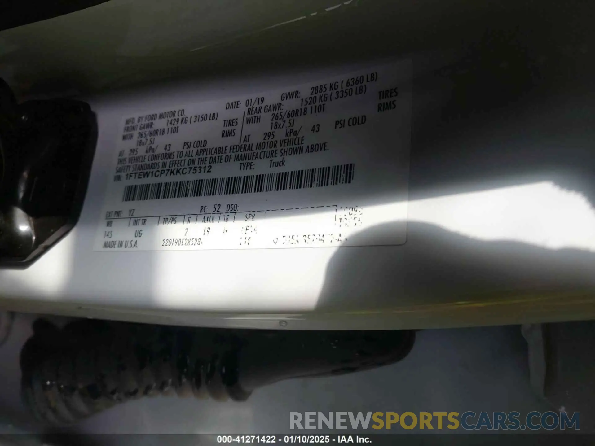 9 Photograph of a damaged car 1FTEW1CP7KKC75312 FORD F-150 2019