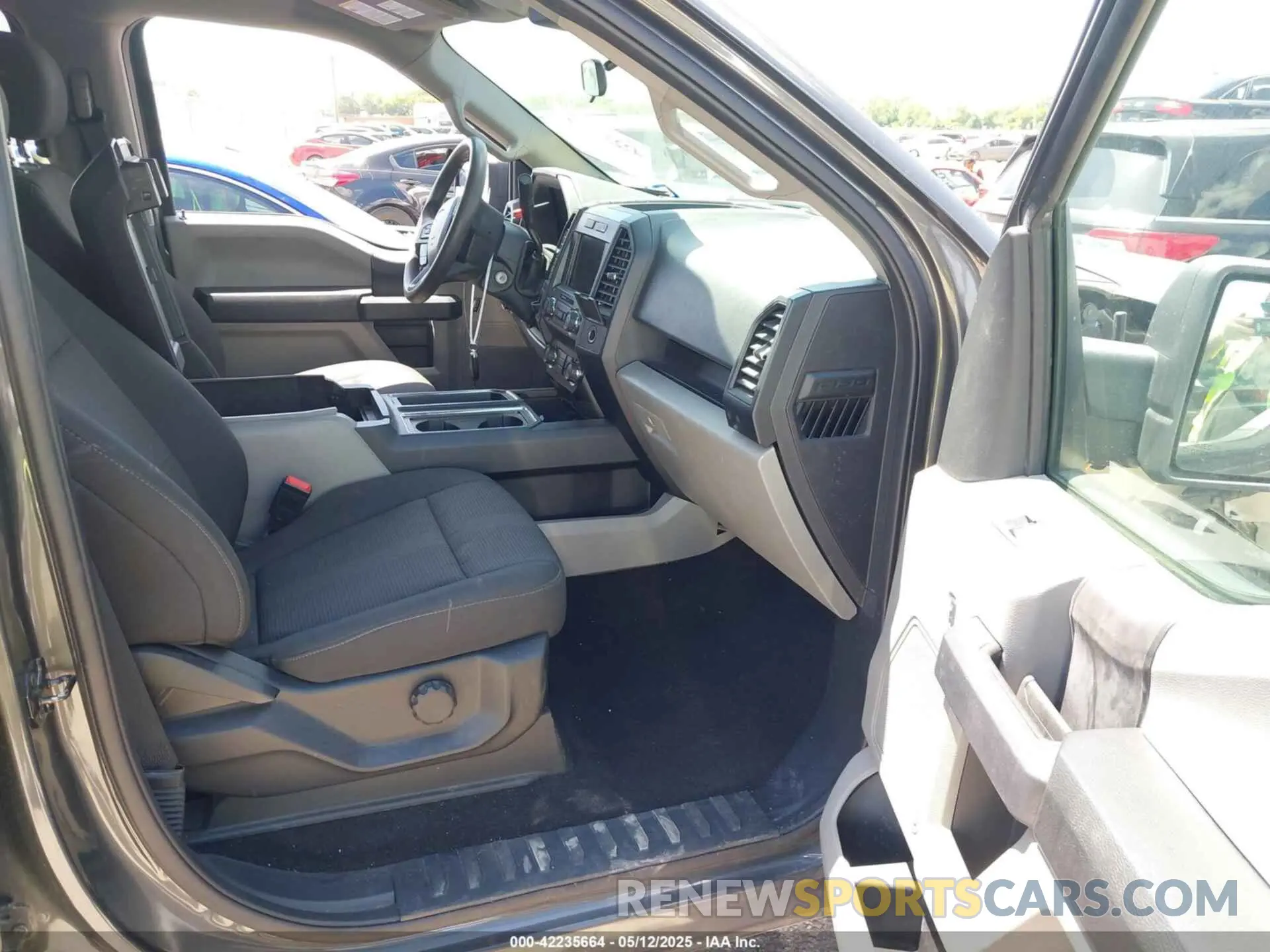 5 Photograph of a damaged car 1FTEW1CP7KKE04696 FORD F-150 2019
