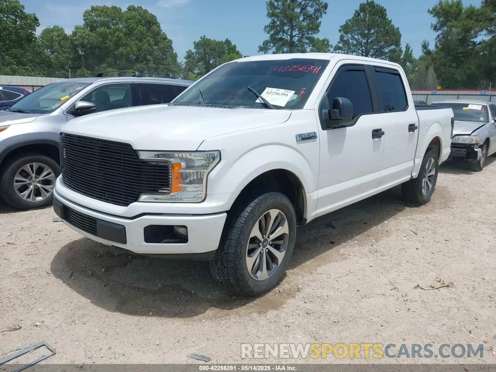 2 Photograph of a damaged car 1FTEW1CP7KKE29338 FORD F-150 2019