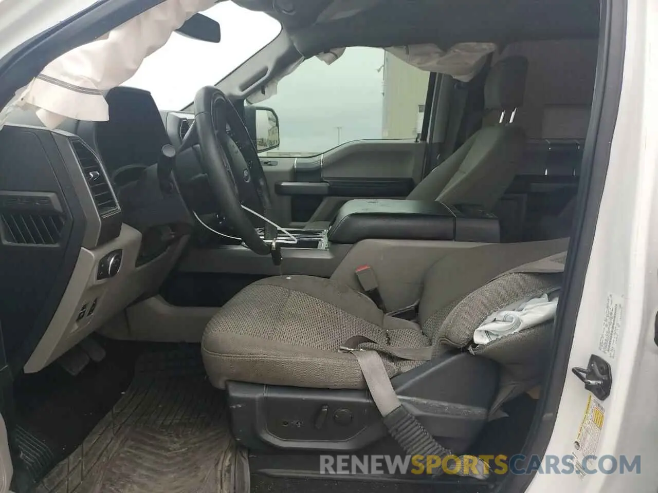 7 Photograph of a damaged car 1FTEW1CP7KKF01669 FORD F-150 2019