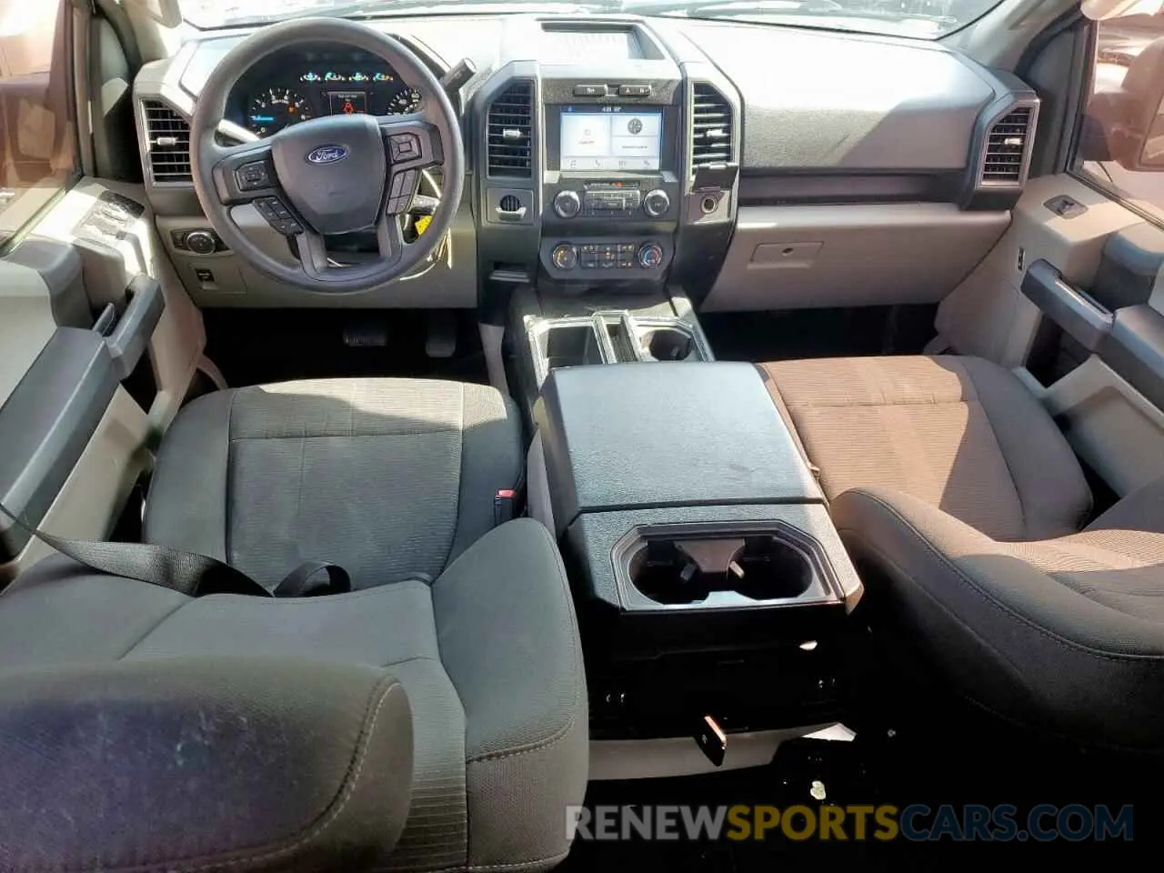 8 Photograph of a damaged car 1FTEW1CP8KKC84620 FORD F-150 2019
