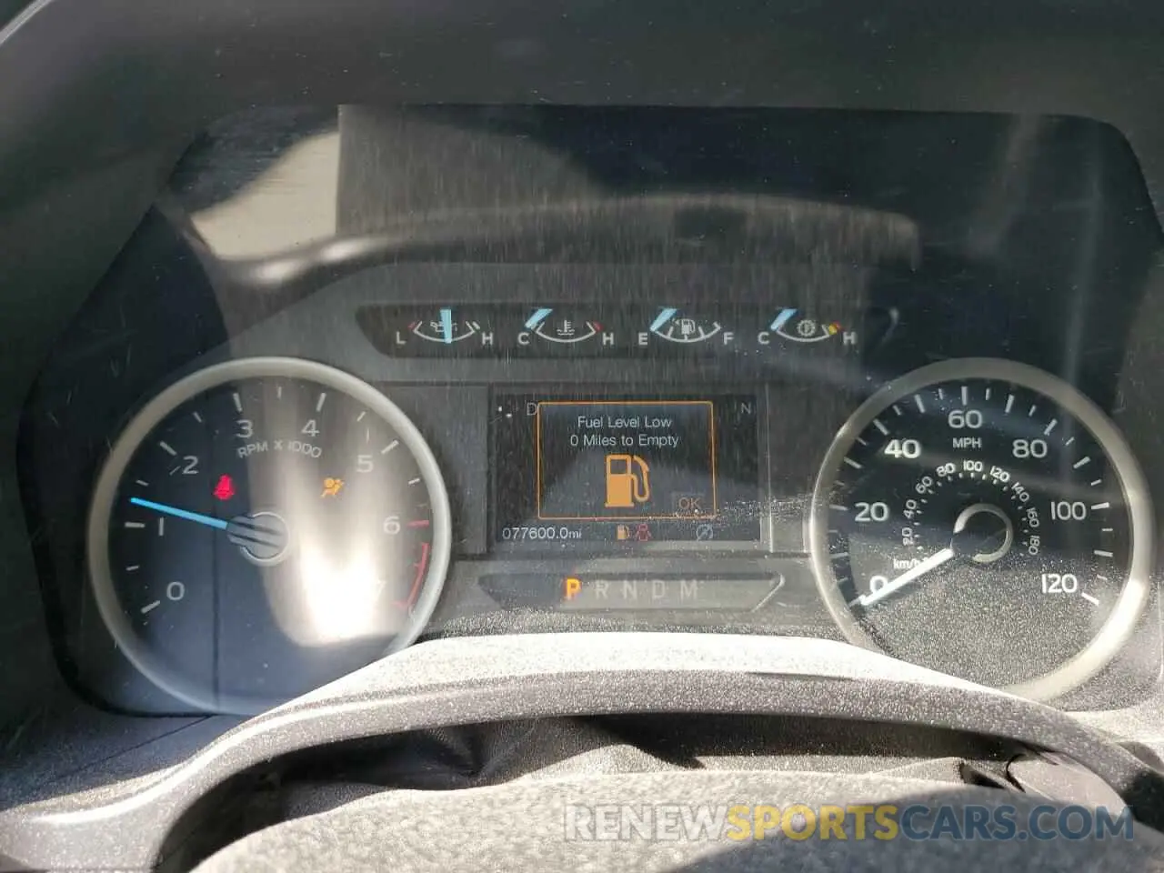 9 Photograph of a damaged car 1FTEW1CP9KFB59280 FORD F-150 2019
