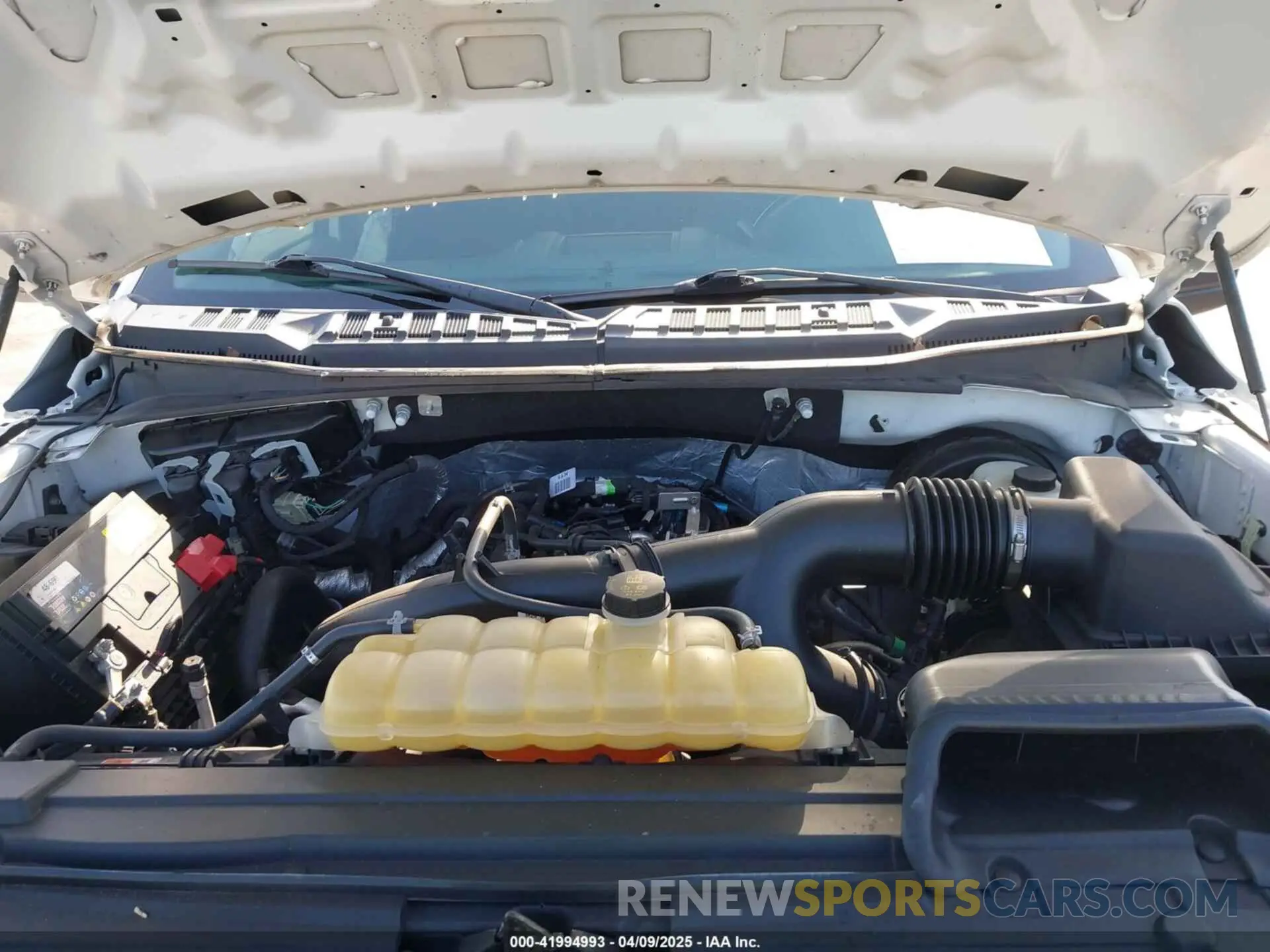 10 Photograph of a damaged car 1FTEW1CP9KKC27035 FORD F-150 2019