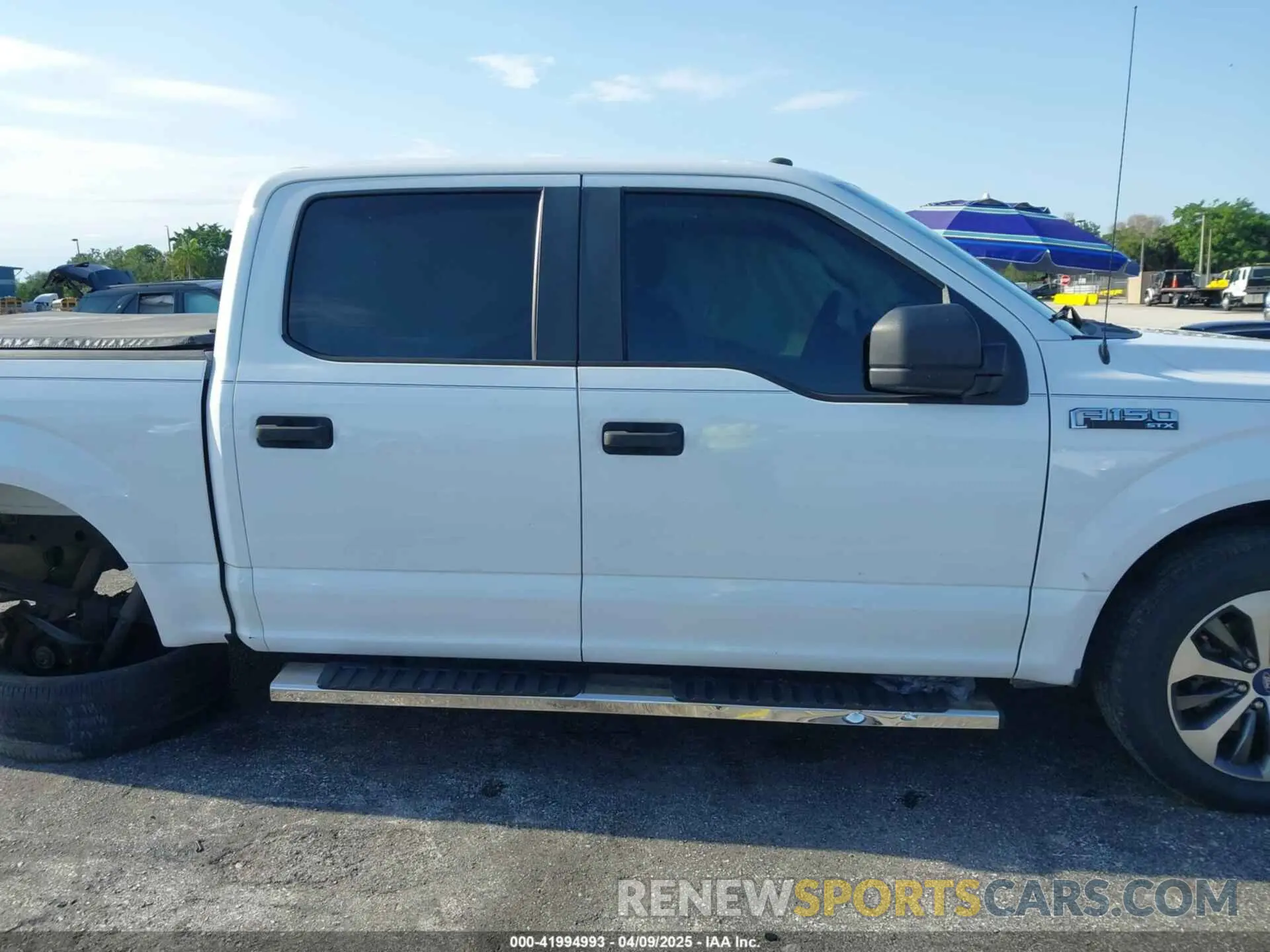 14 Photograph of a damaged car 1FTEW1CP9KKC27035 FORD F-150 2019