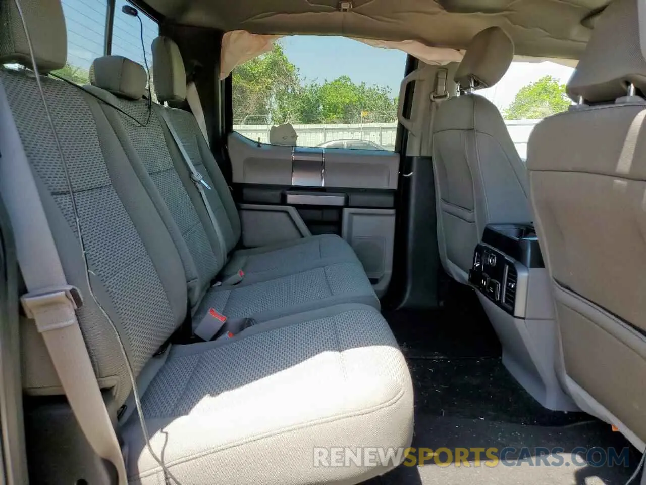 10 Photograph of a damaged car 1FTEW1CP9KKD24896 FORD F-150 2019