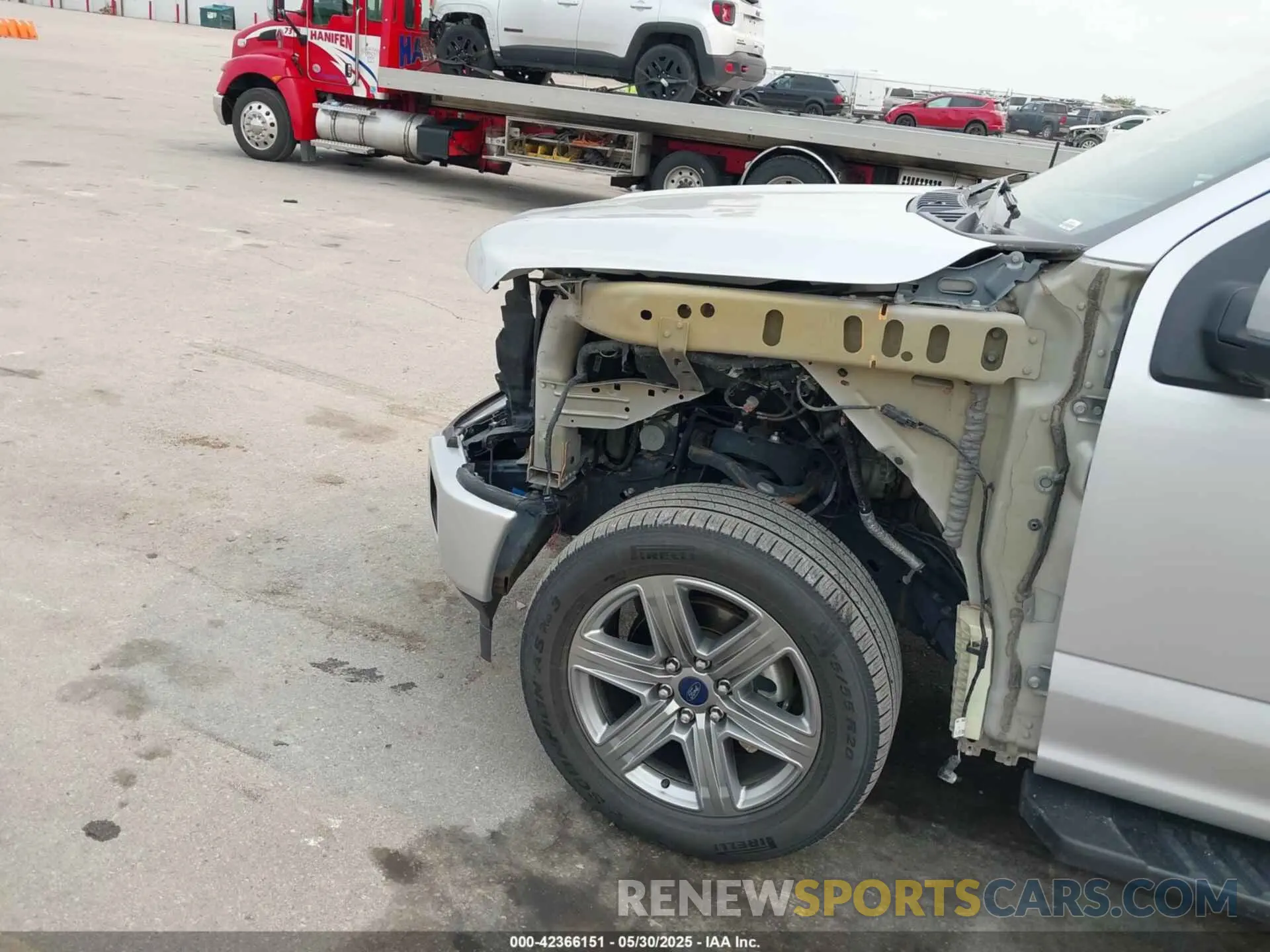 18 Photograph of a damaged car 1FTEW1E40KKE21990 FORD F-150 2019