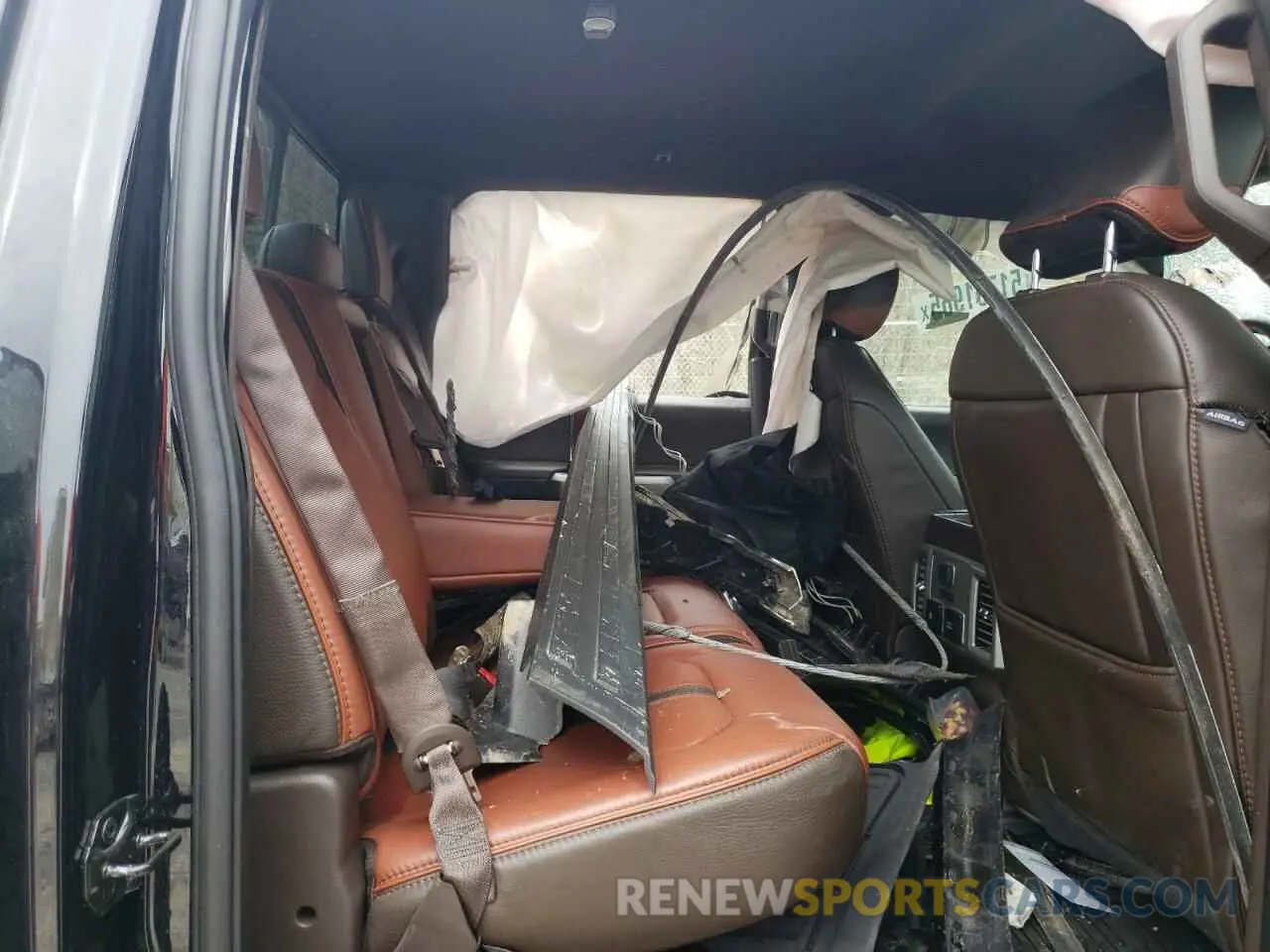10 Photograph of a damaged car 1FTEW1E41KFA56339 FORD F-150 2019