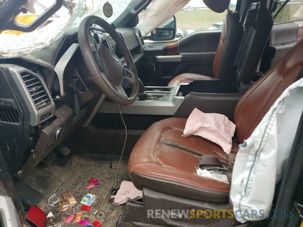 7 Photograph of a damaged car 1FTEW1E41KFA56339 FORD F-150 2019