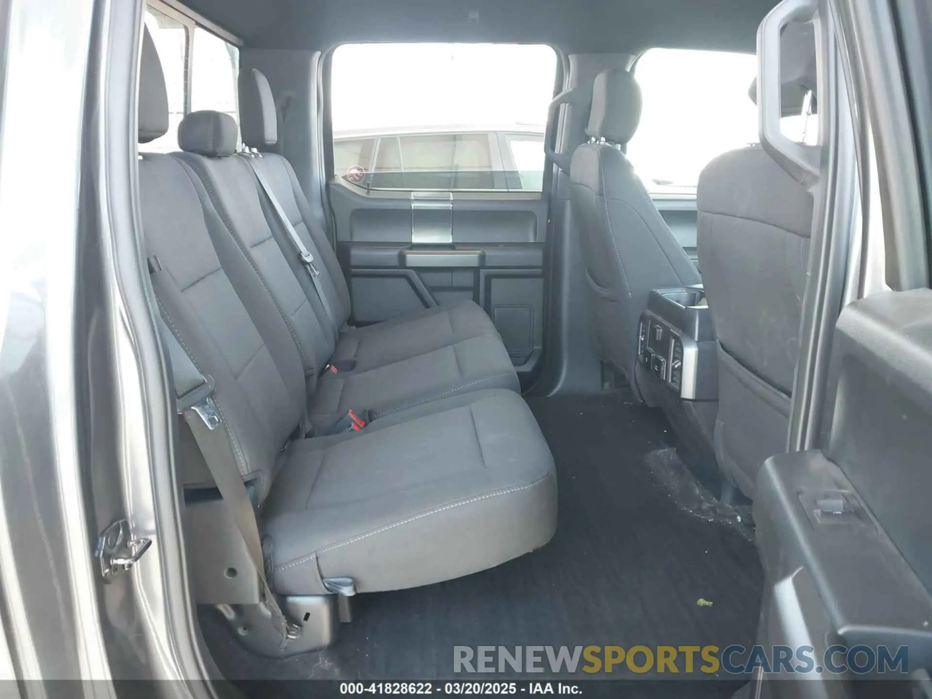 8 Photograph of a damaged car 1FTEW1E41KKC35889 FORD F-150 2019
