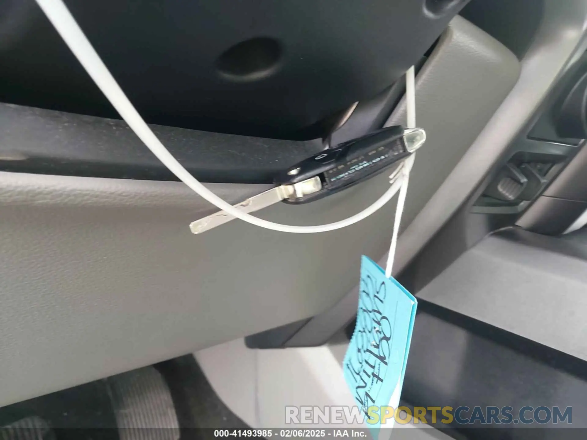 11 Photograph of a damaged car 1FTEW1E41KKF22472 FORD F-150 2019