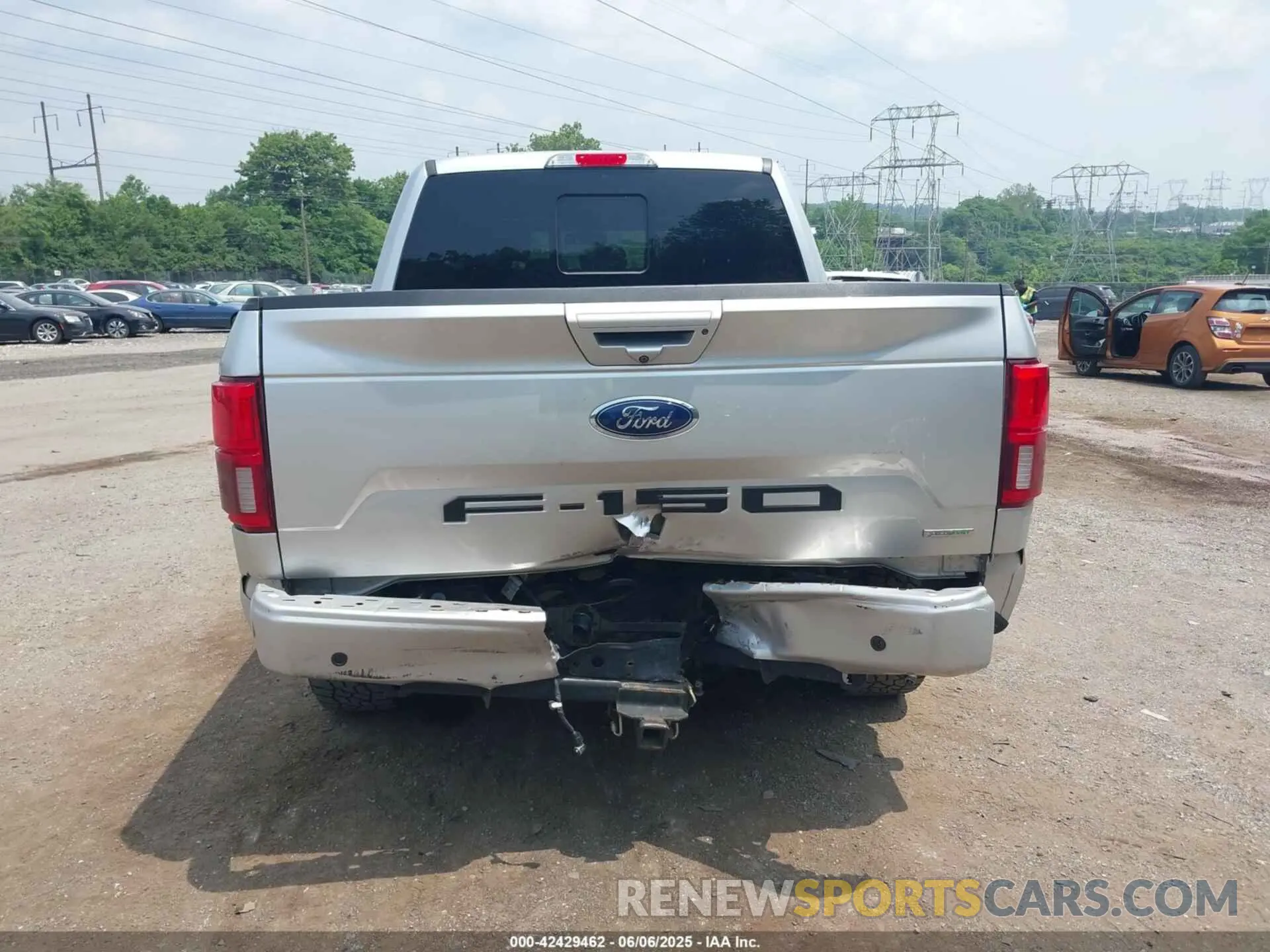 17 Photograph of a damaged car 1FTEW1E42KFC75164 FORD F-150 2019