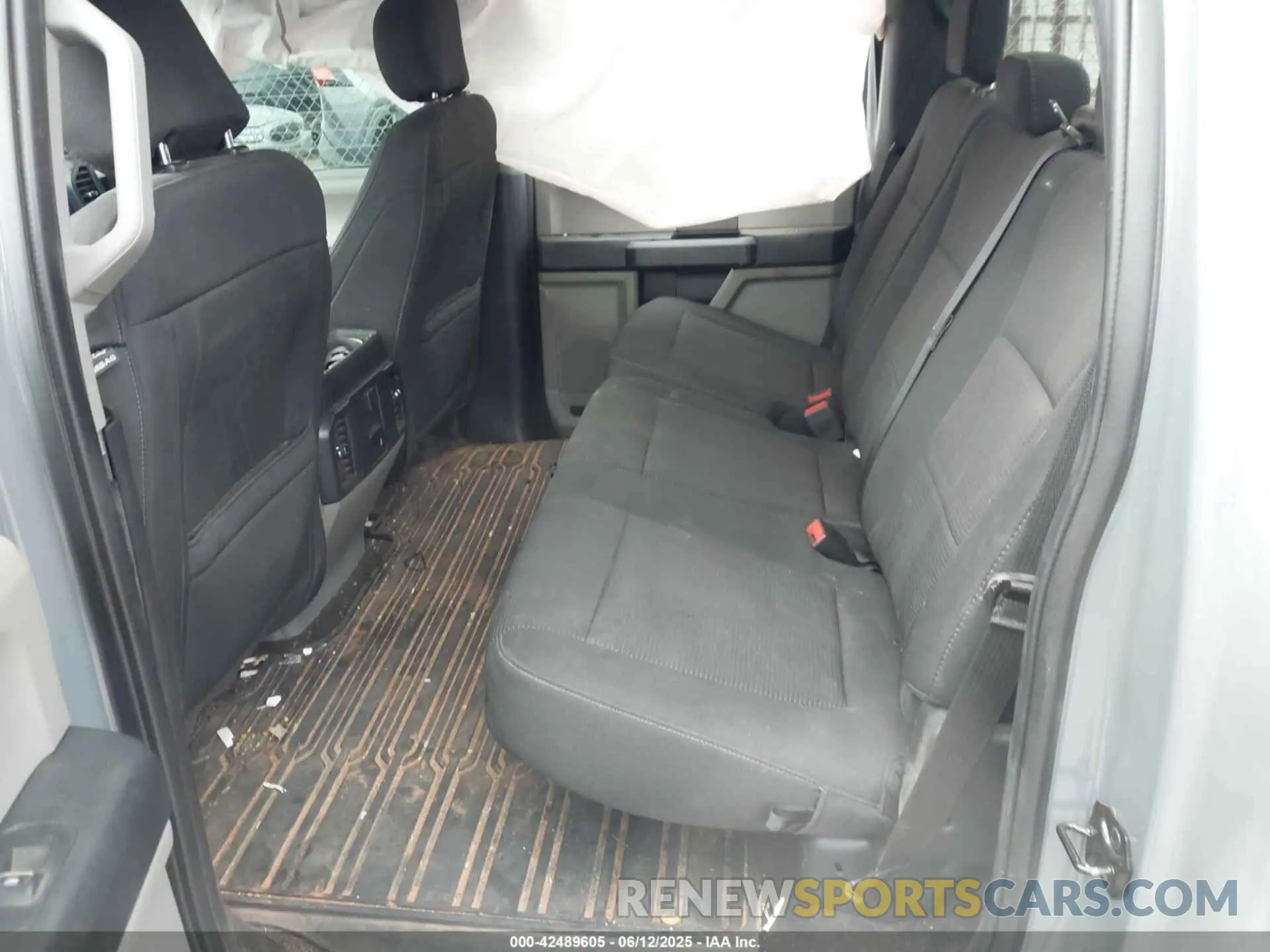 8 Photograph of a damaged car 1FTEW1E42KKD03777 FORD F-150 2019