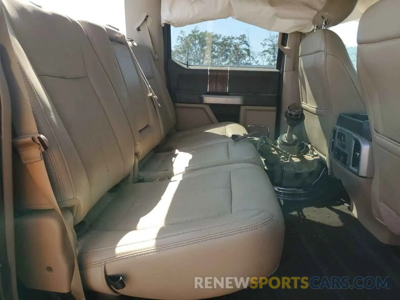 11 Photograph of a damaged car 1FTEW1E42KKD13497 FORD F-150 2019