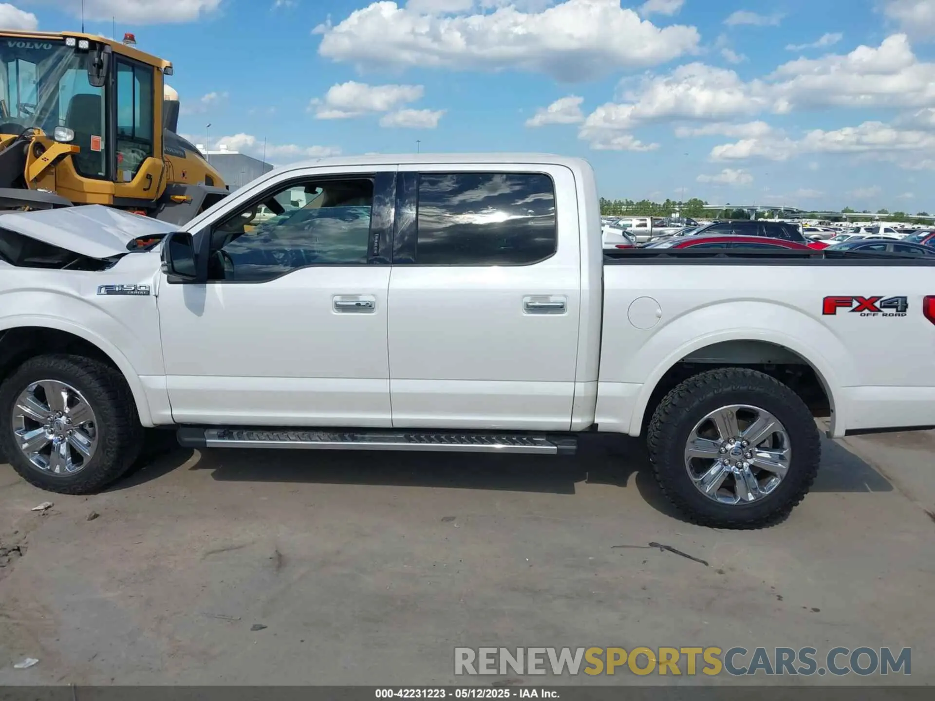 13 Photograph of a damaged car 1FTEW1E42KKD71450 FORD F-150 2019