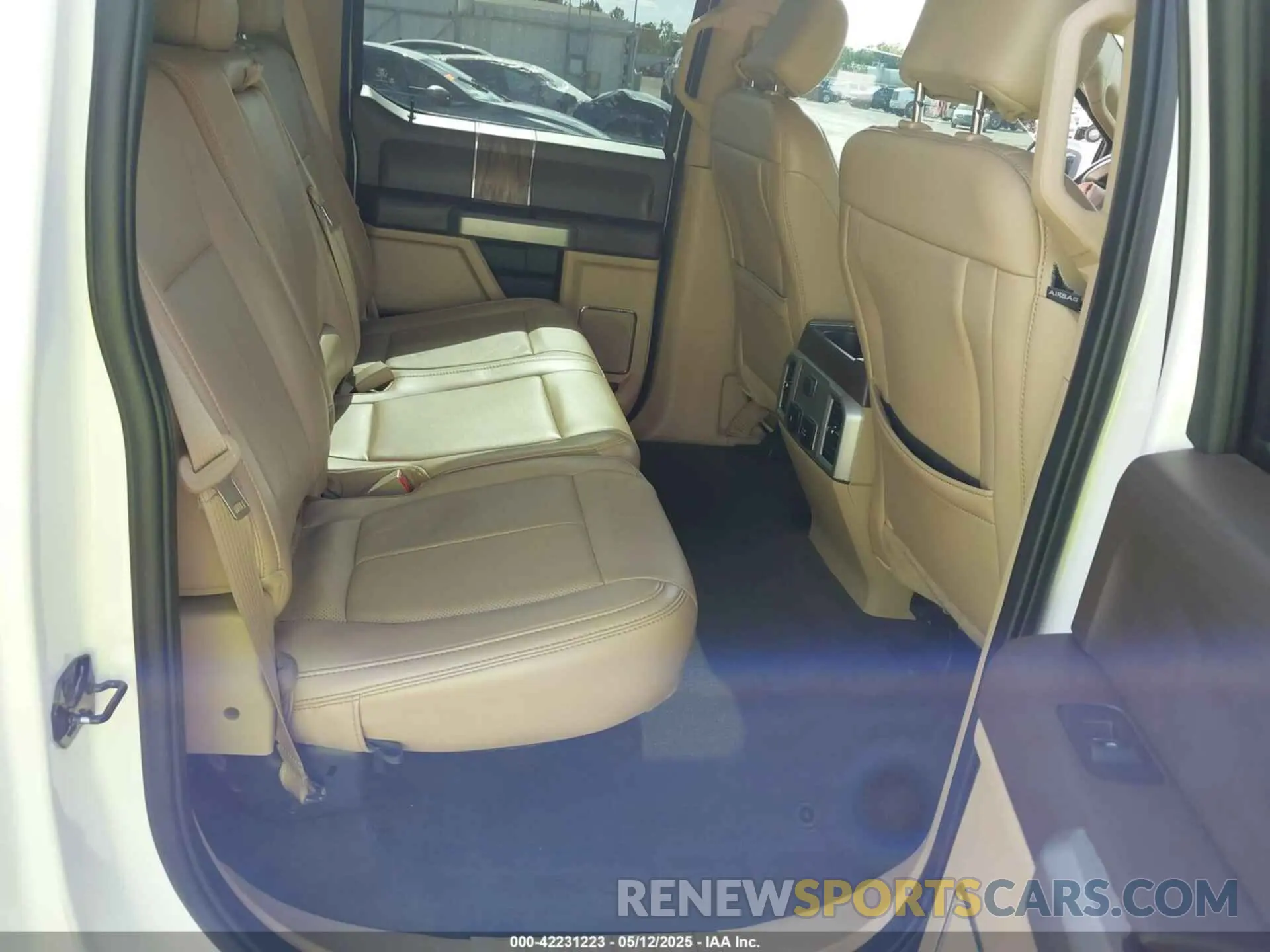 8 Photograph of a damaged car 1FTEW1E42KKD71450 FORD F-150 2019